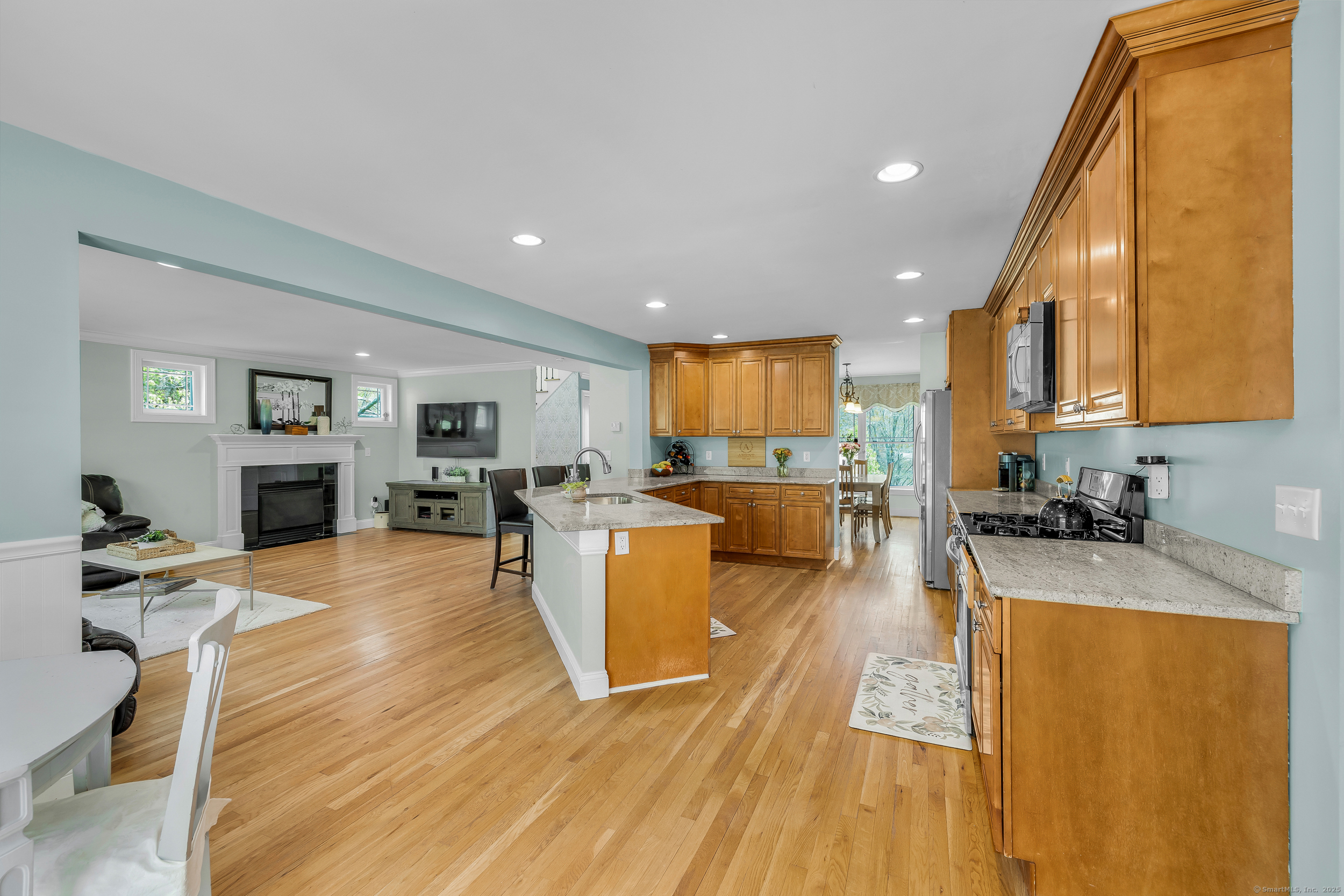 72 Mostowy Road