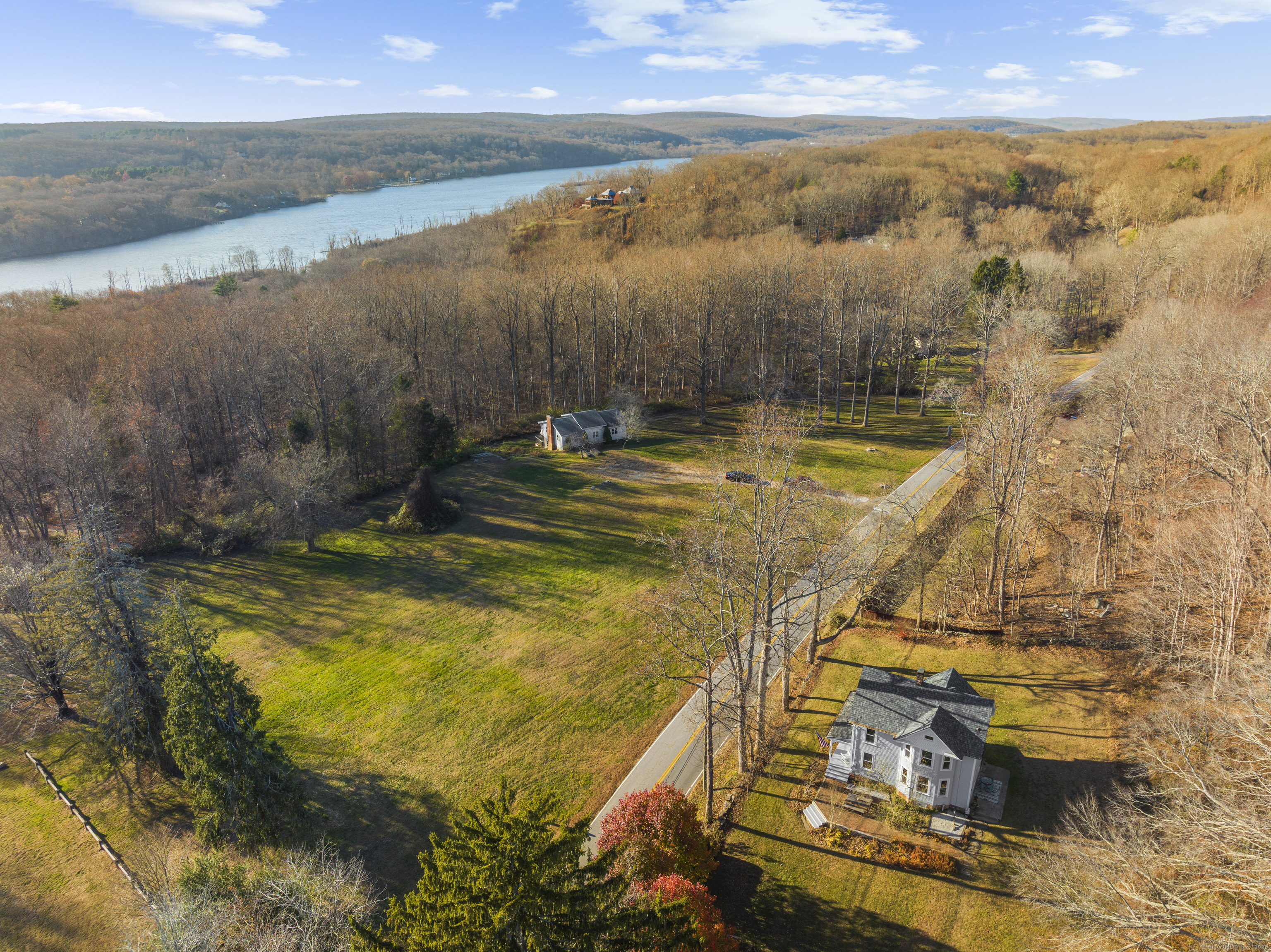 70 River Road