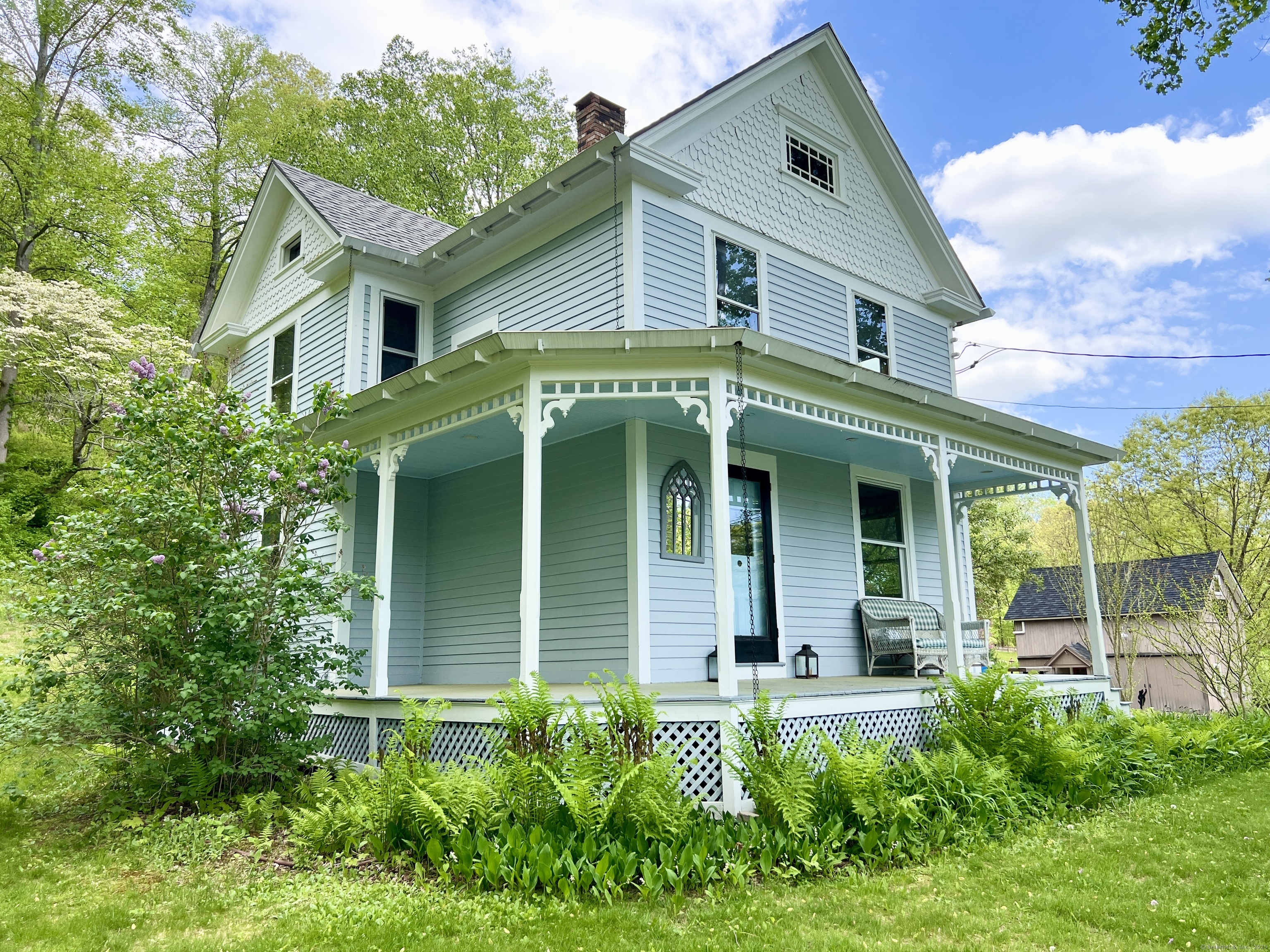 70 River Road