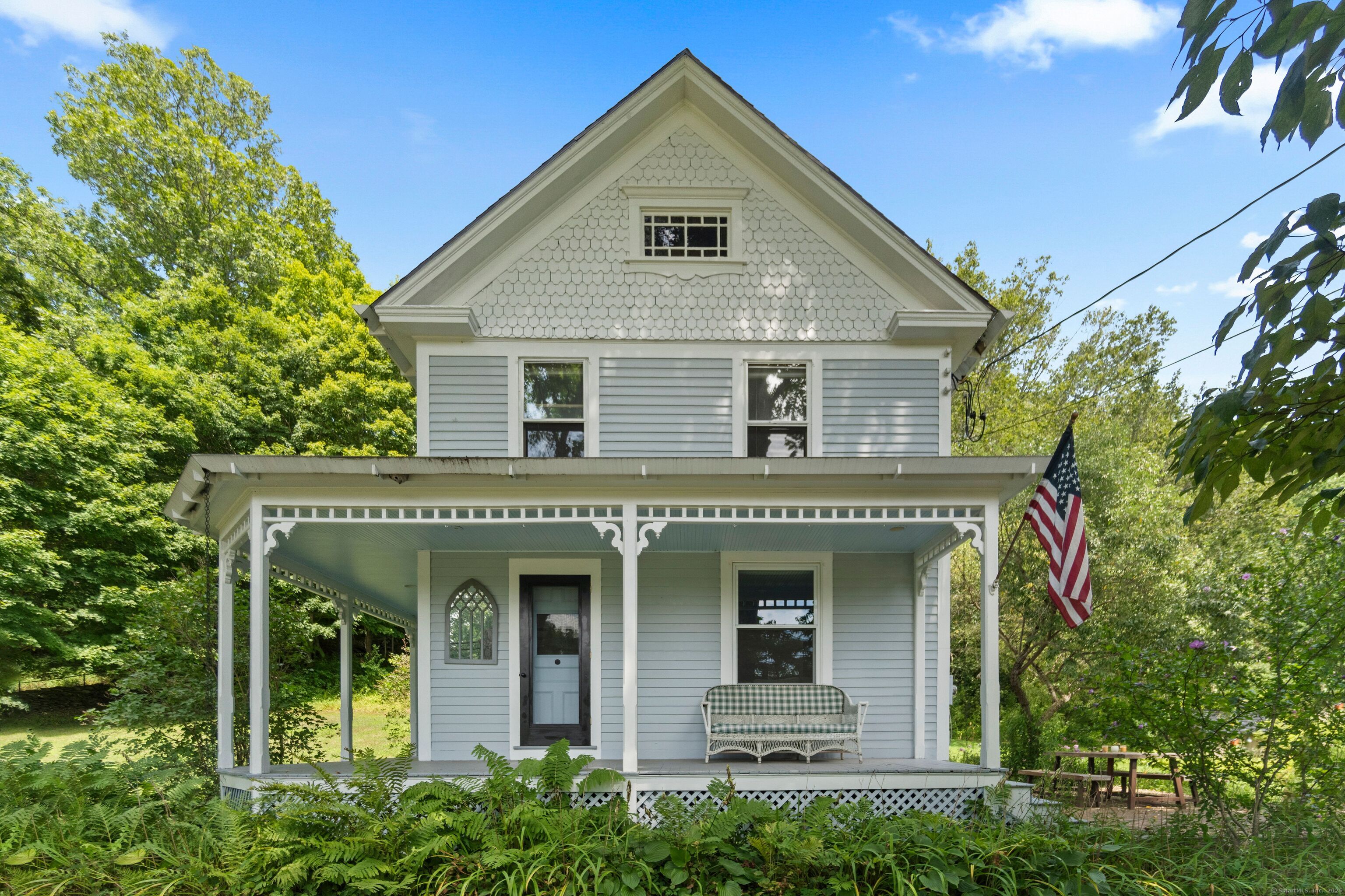 70 River Road