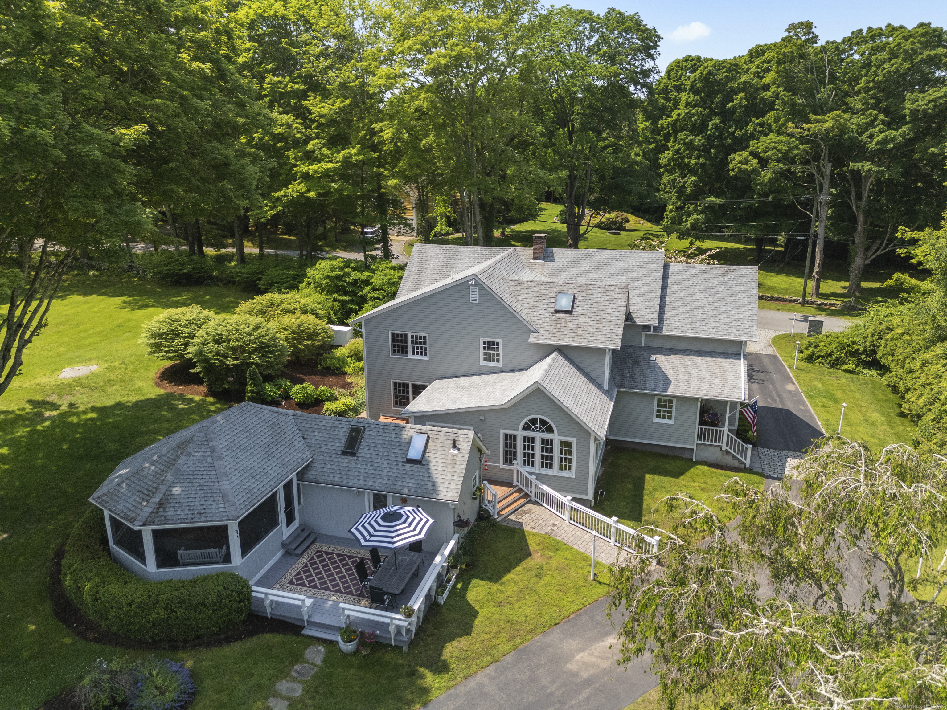 4 Johnny Cake Hill Road