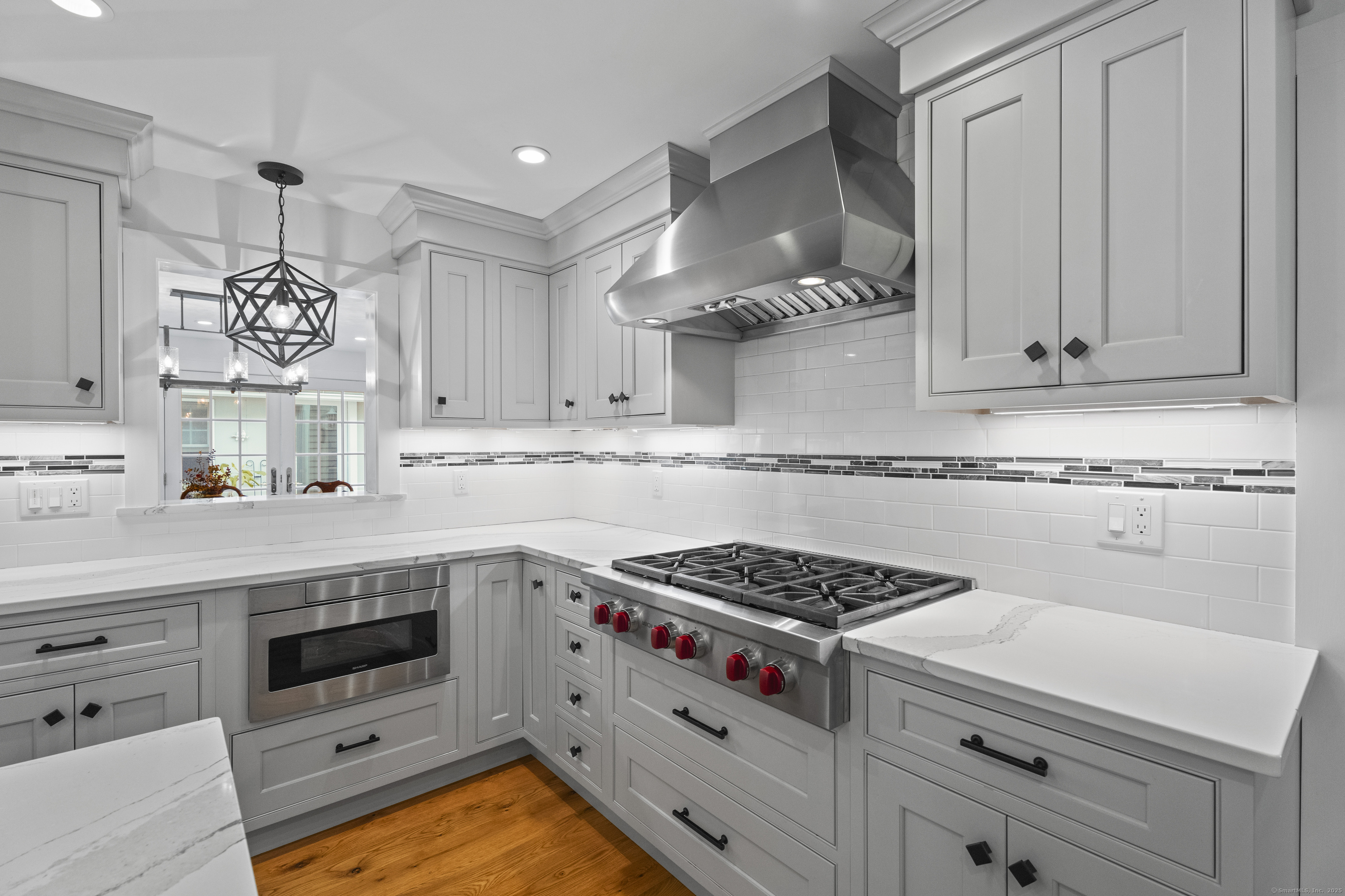 4 Johnny Cake Hill Road