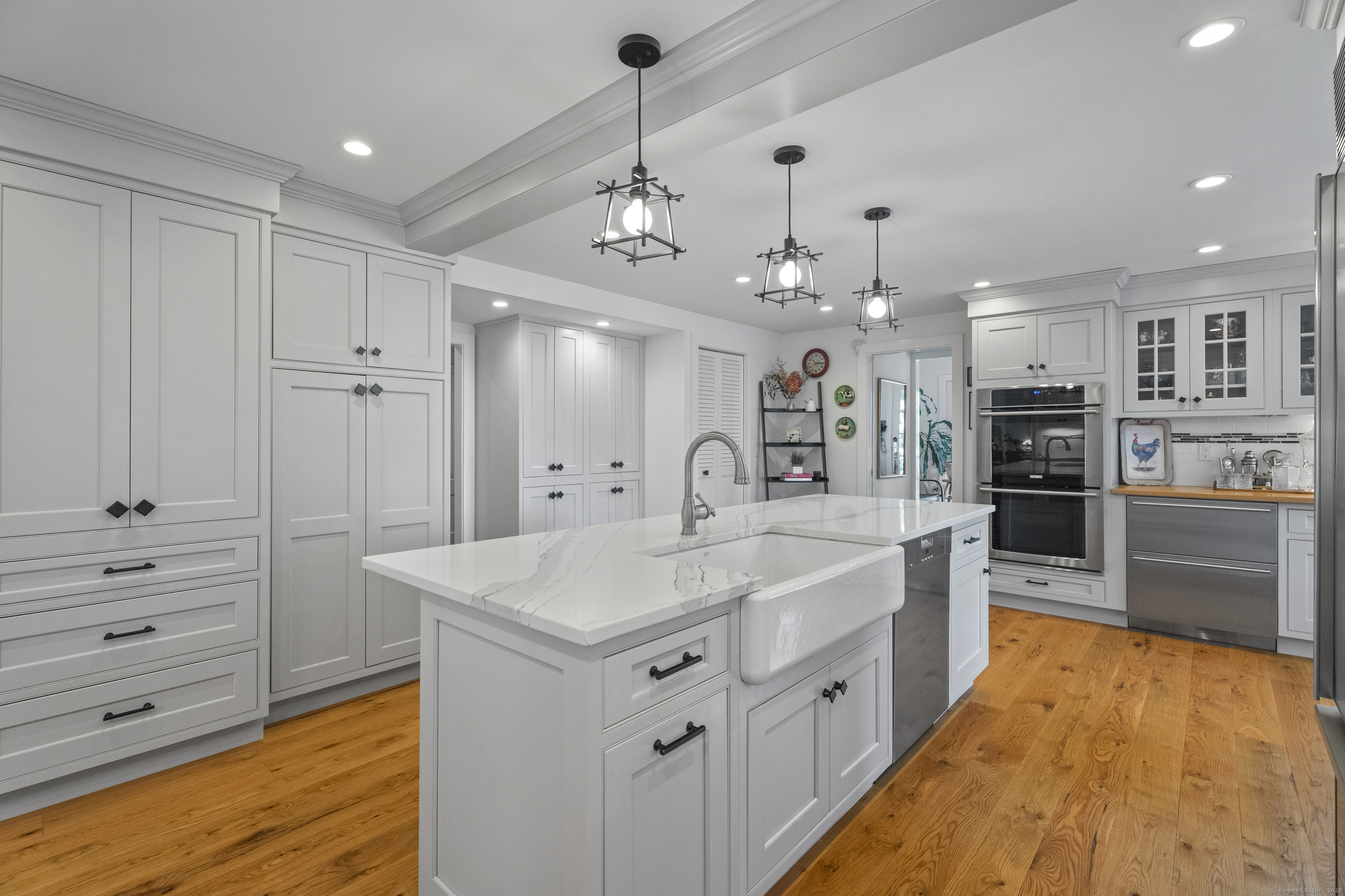 4 Johnny Cake Hill Road