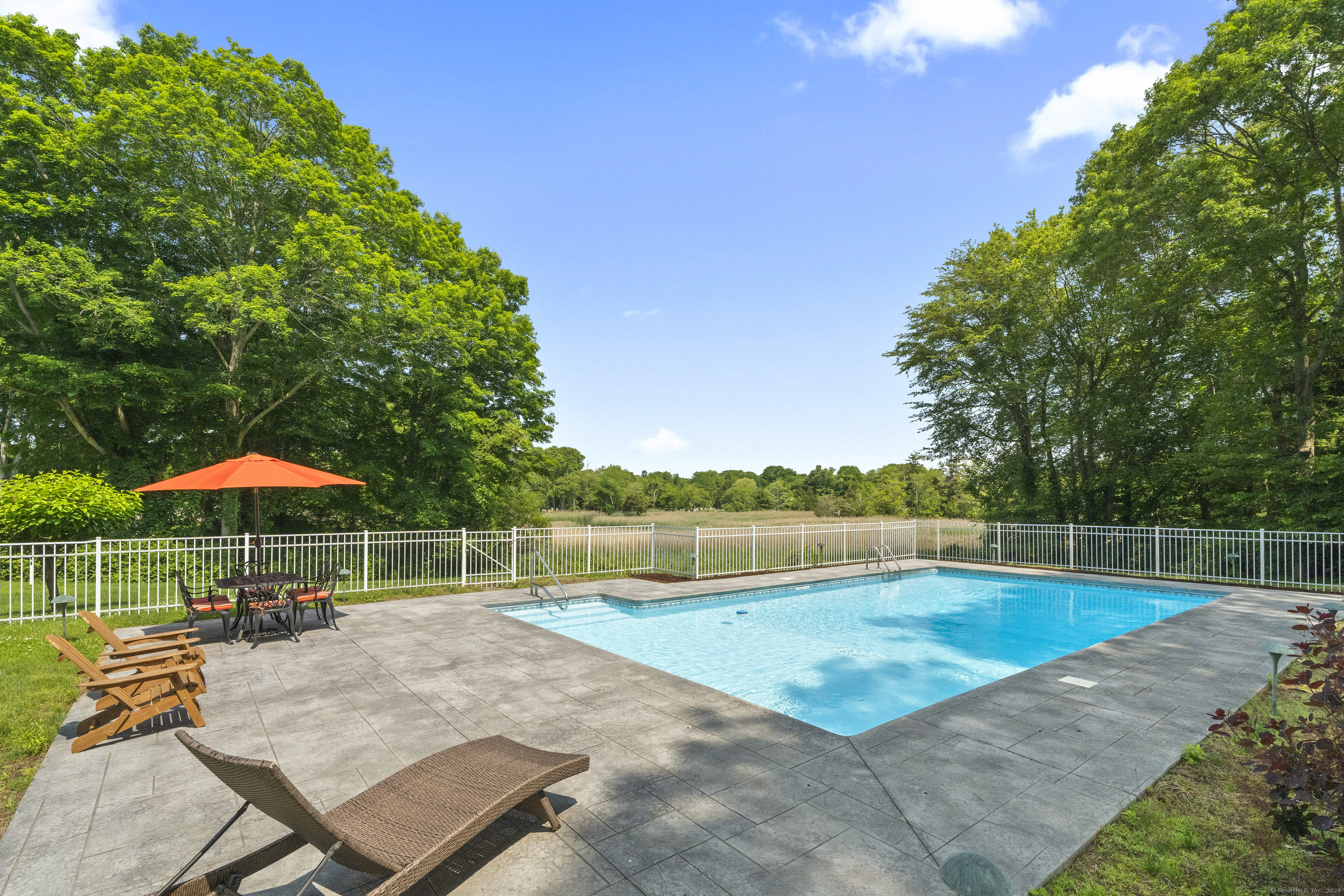 4 Johnny Cake Hill Road