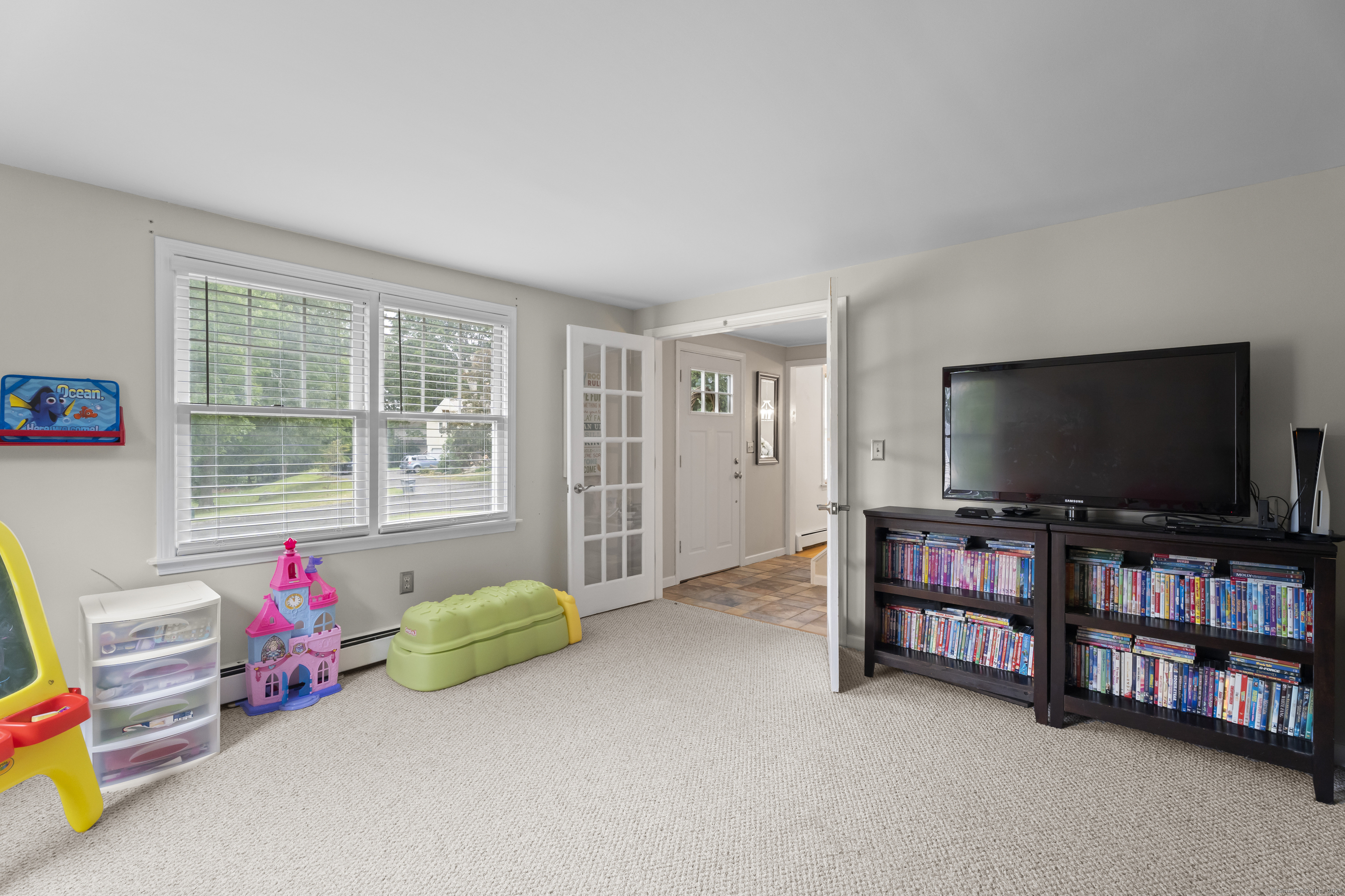 13 Charter Oak Drive