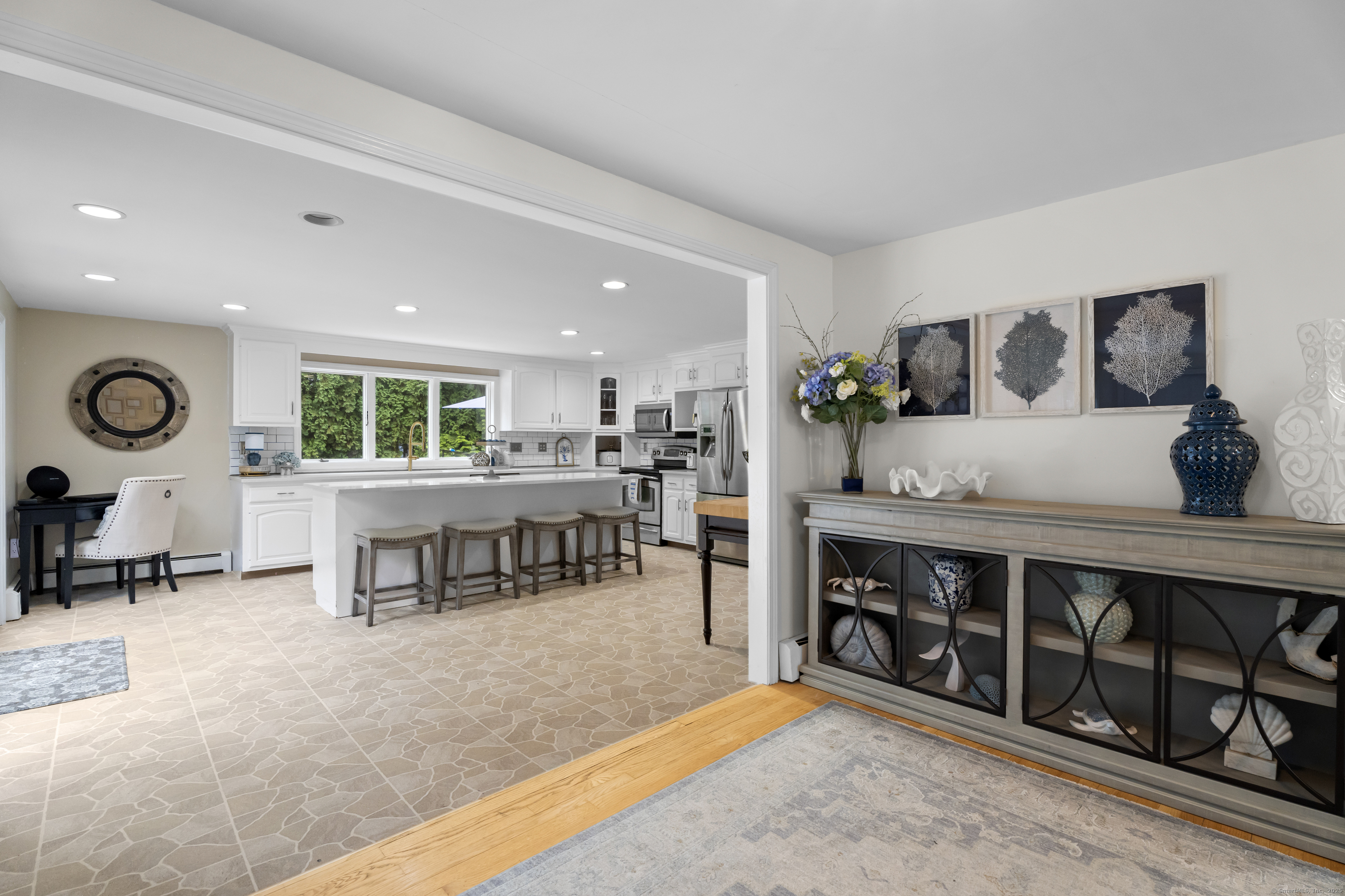 13 Charter Oak Drive