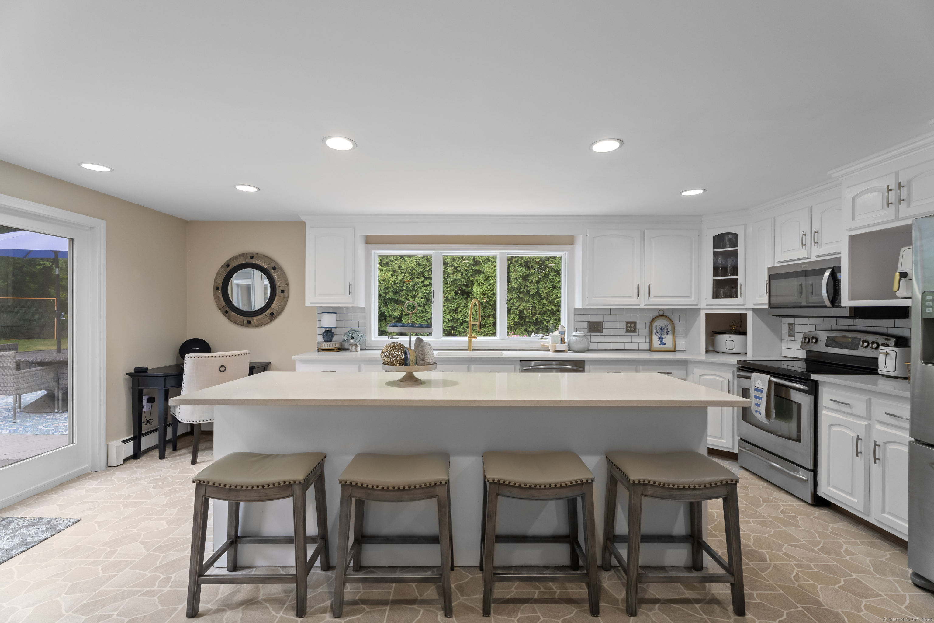 13 Charter Oak Drive