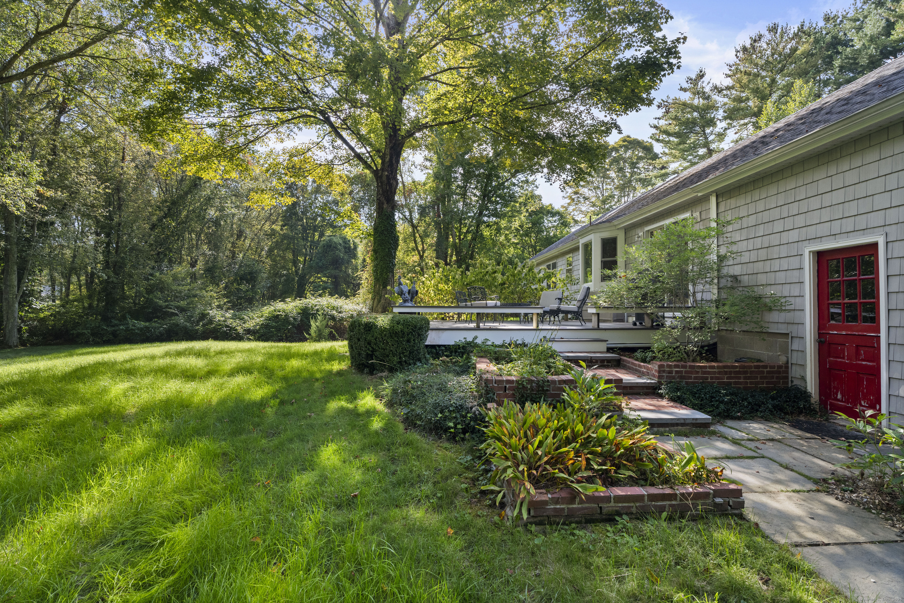 5 Rose Lane