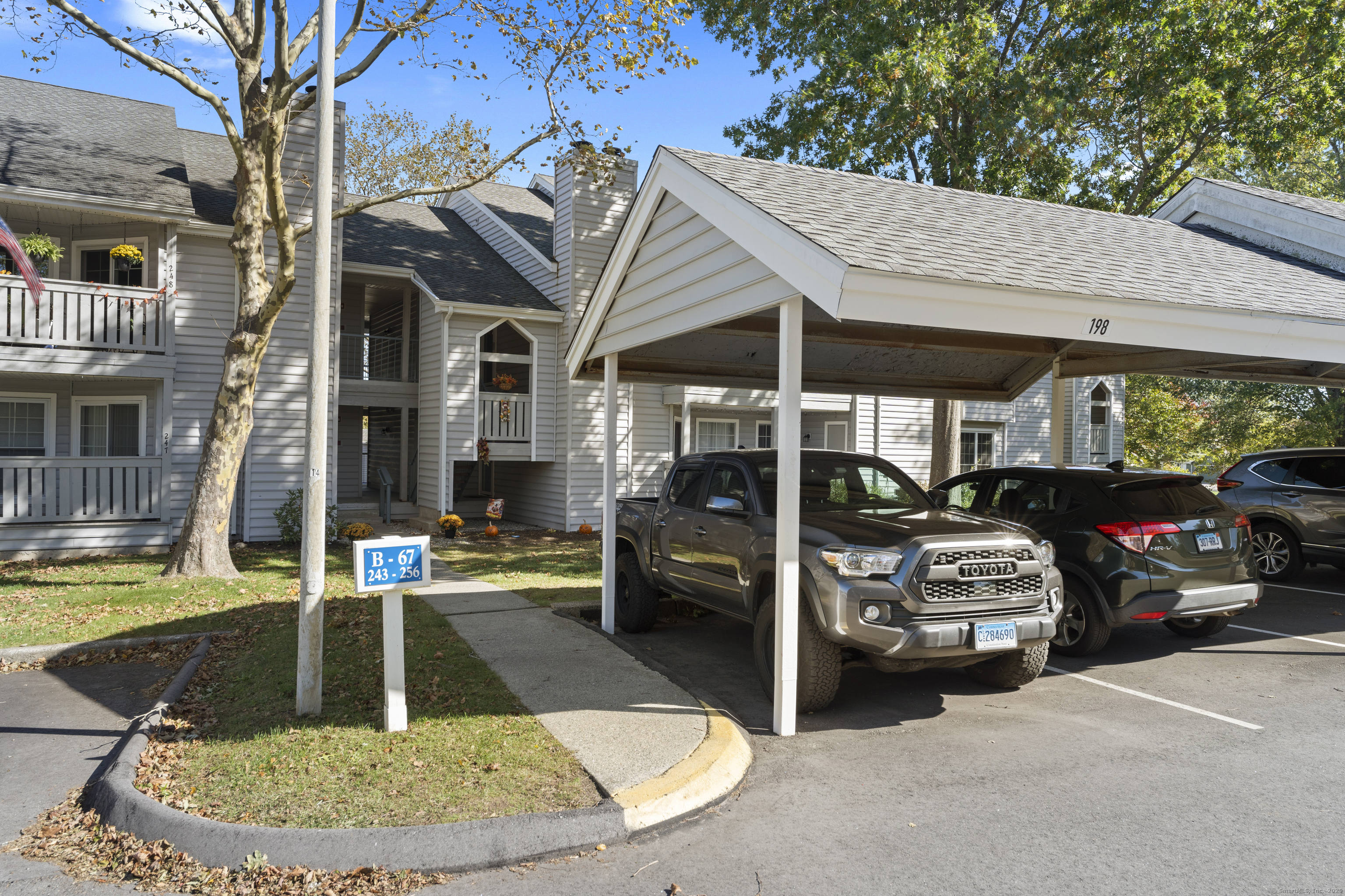 67 Leafwood Lane APT 252