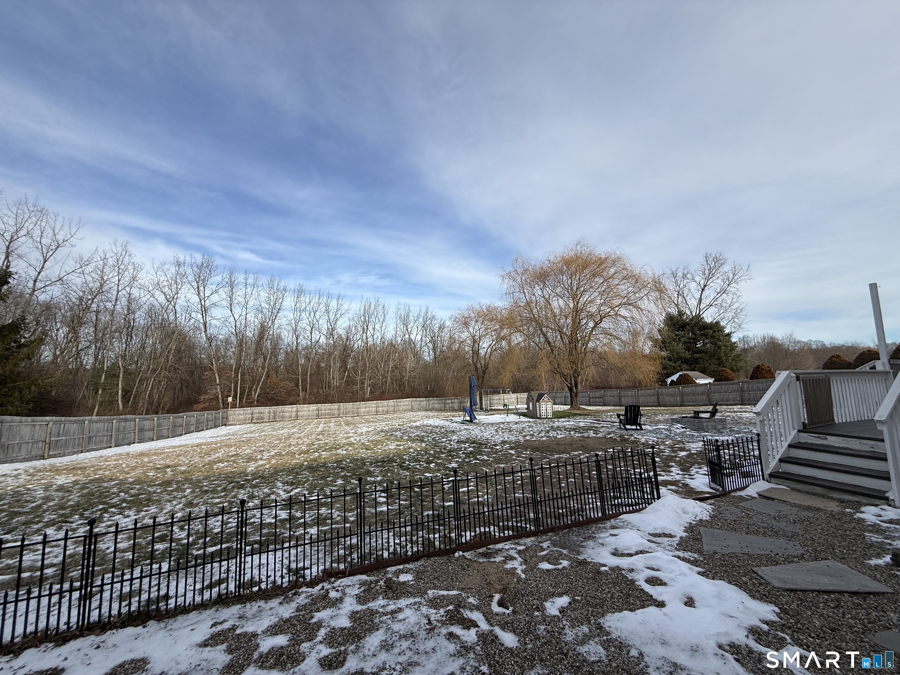 18 Deerfield Drive