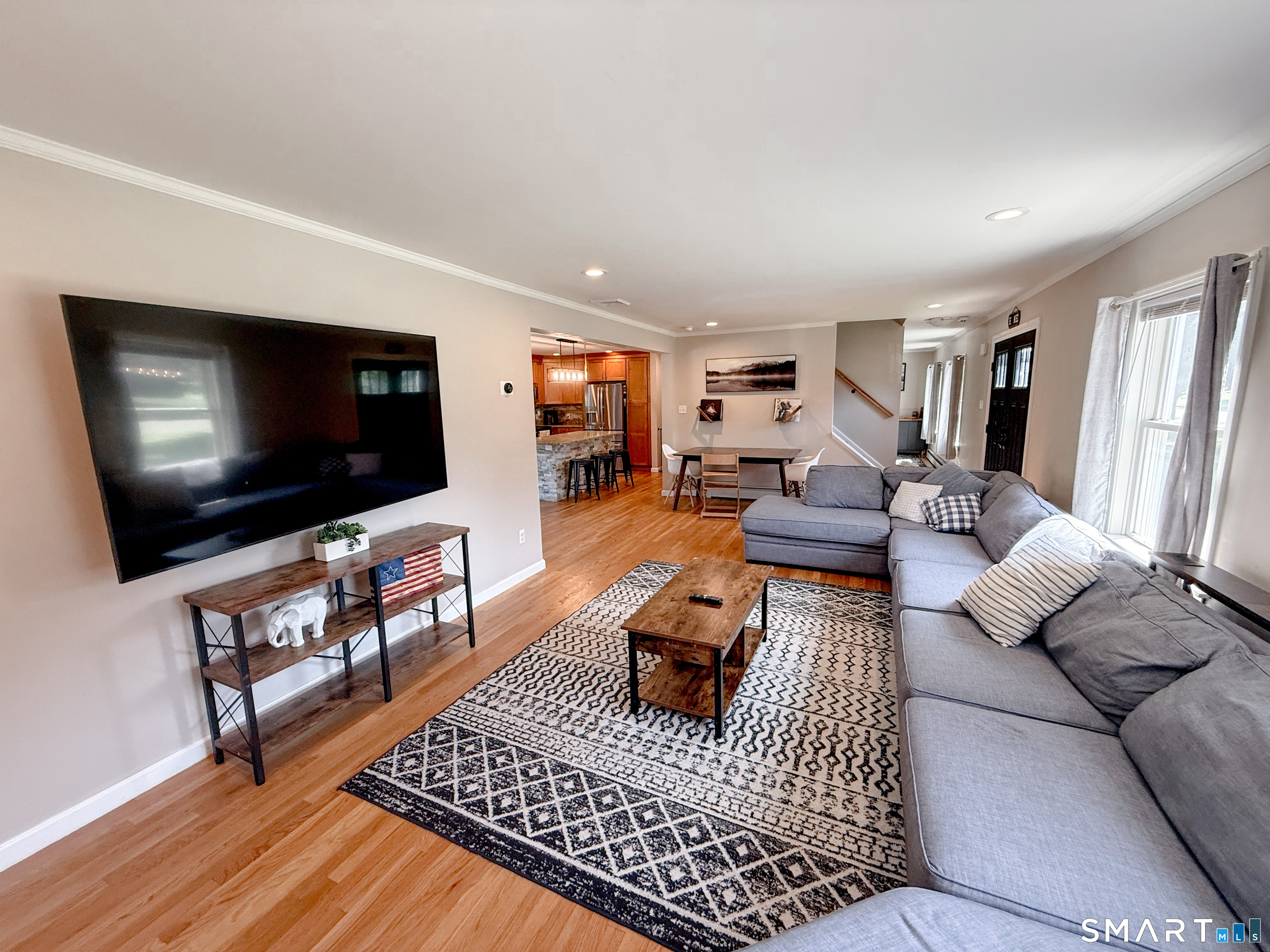 18 Deerfield Drive
