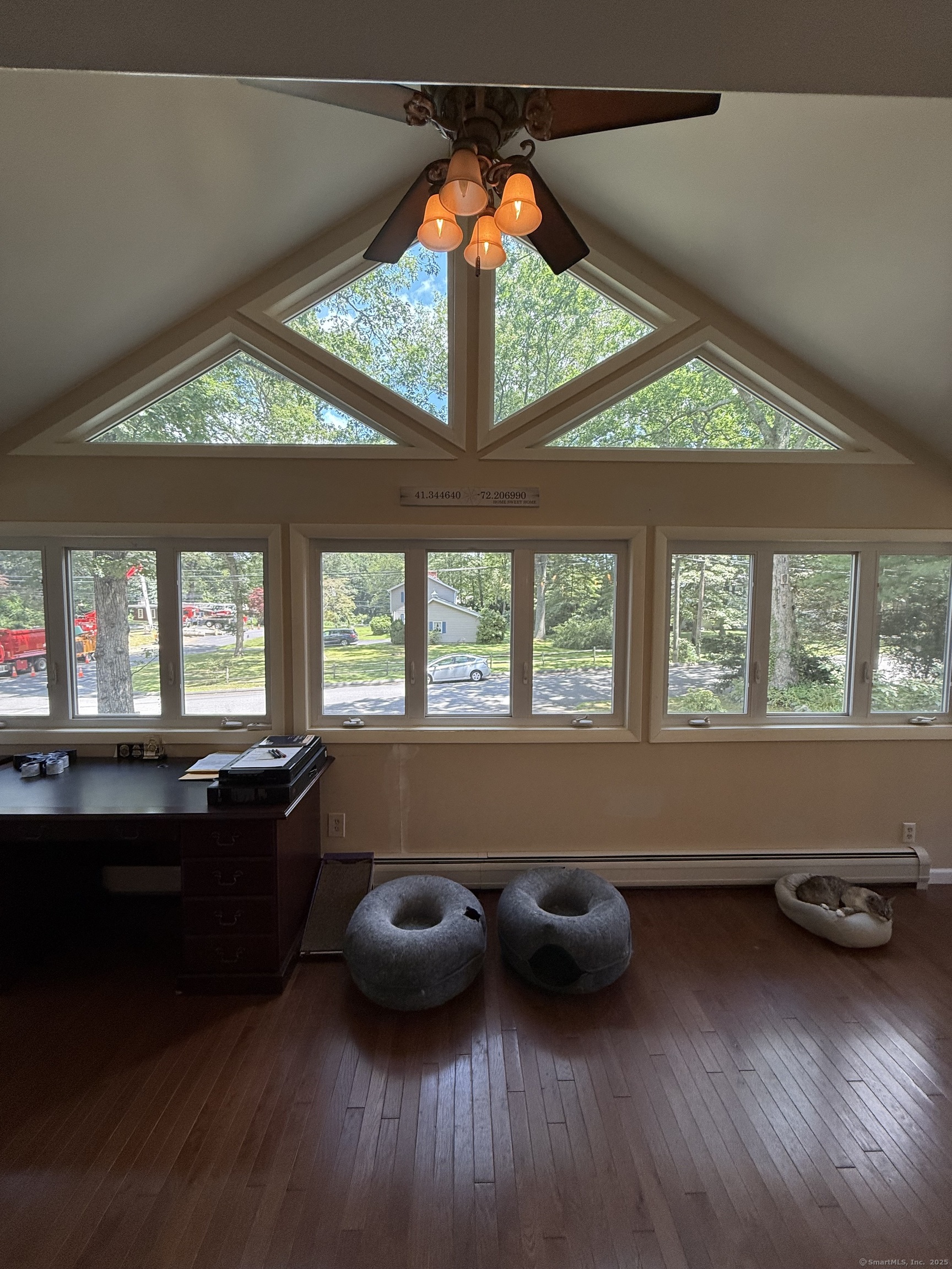 10 South Ledge Rock Road