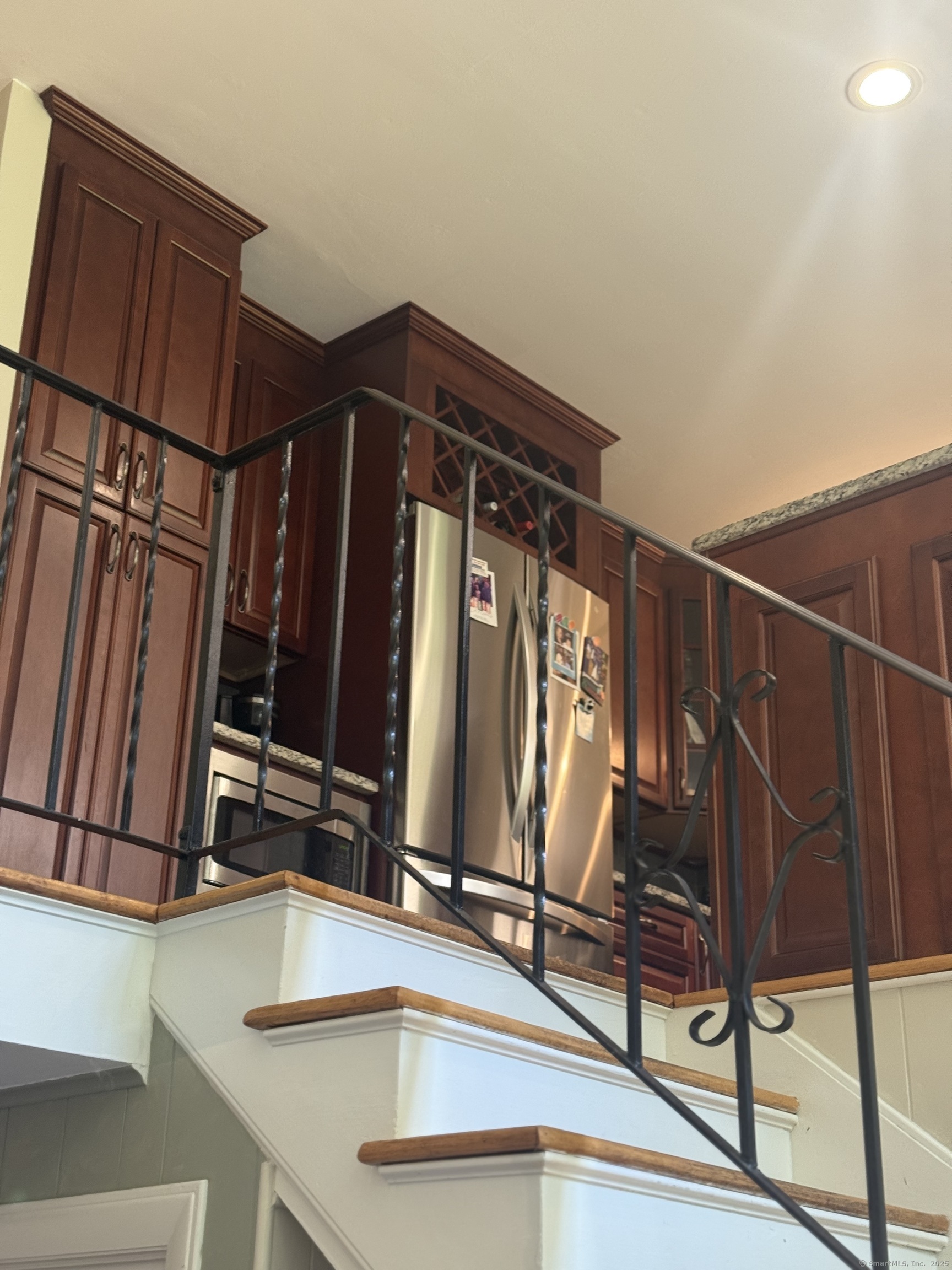 10 South Ledge Rock Road