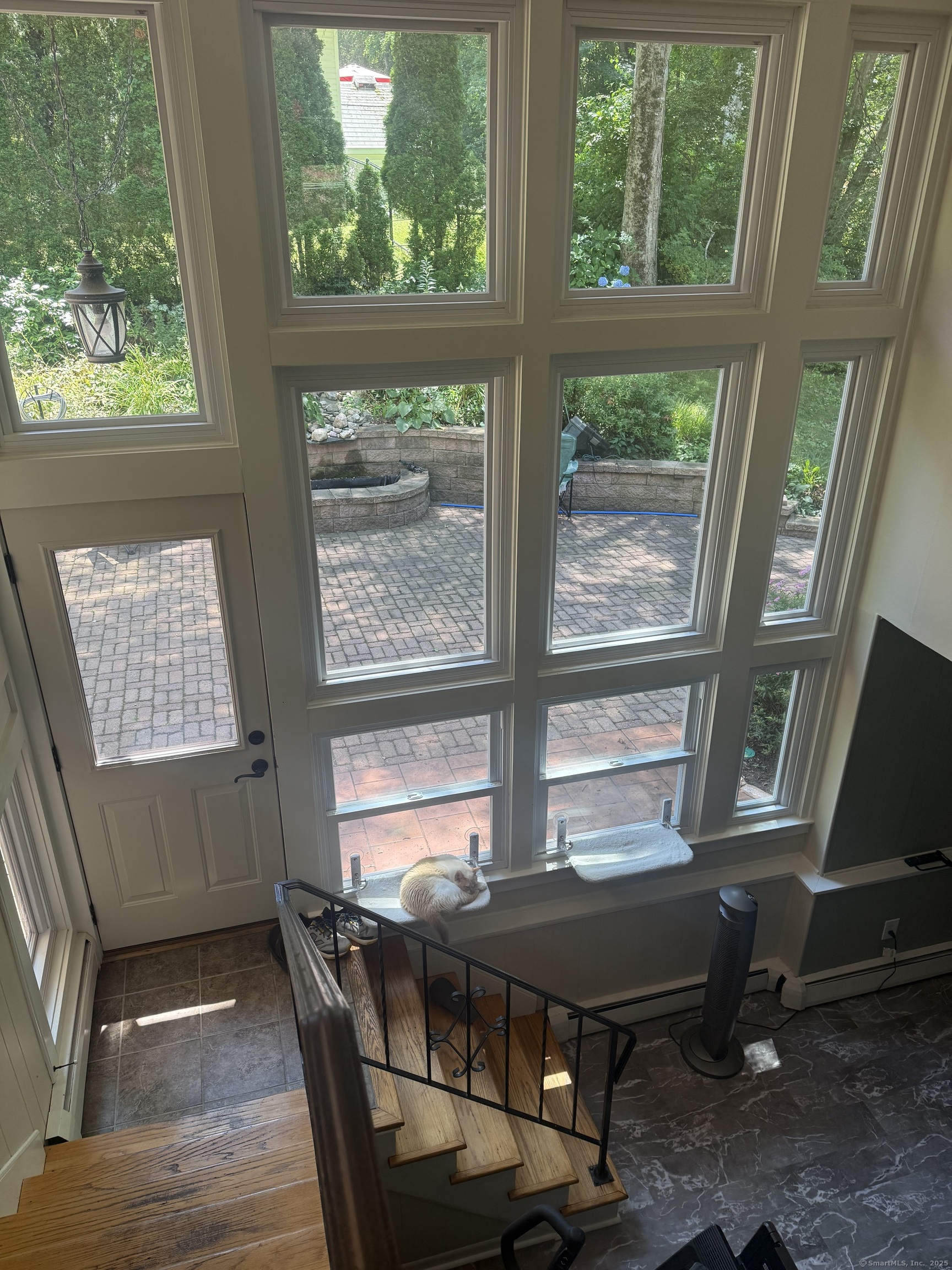 10 South Ledge Rock Road