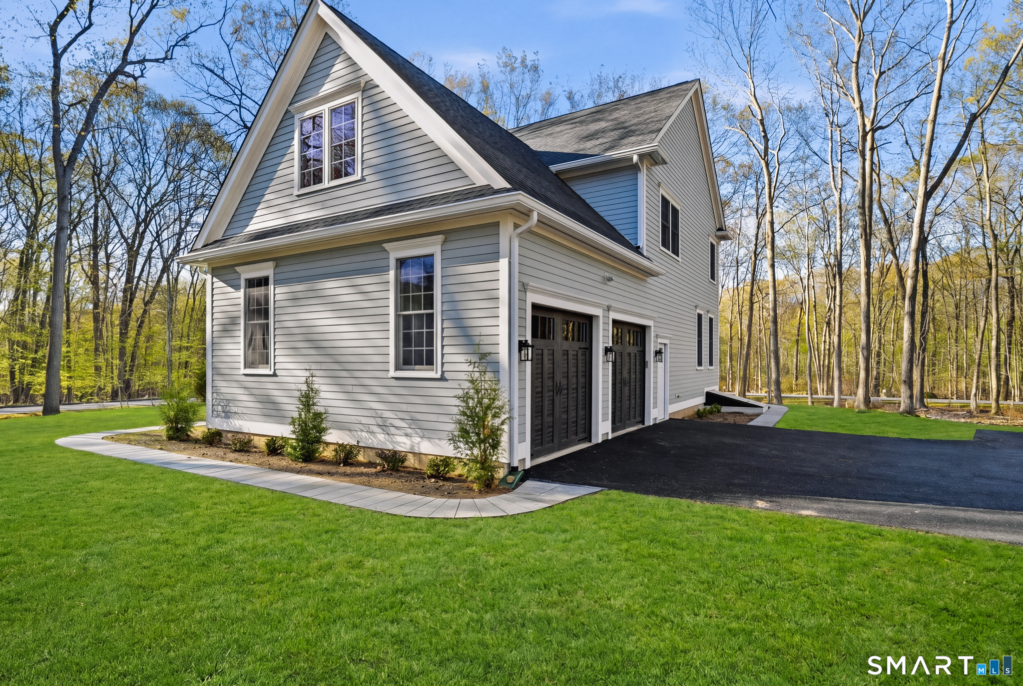 2 Berberis Drive