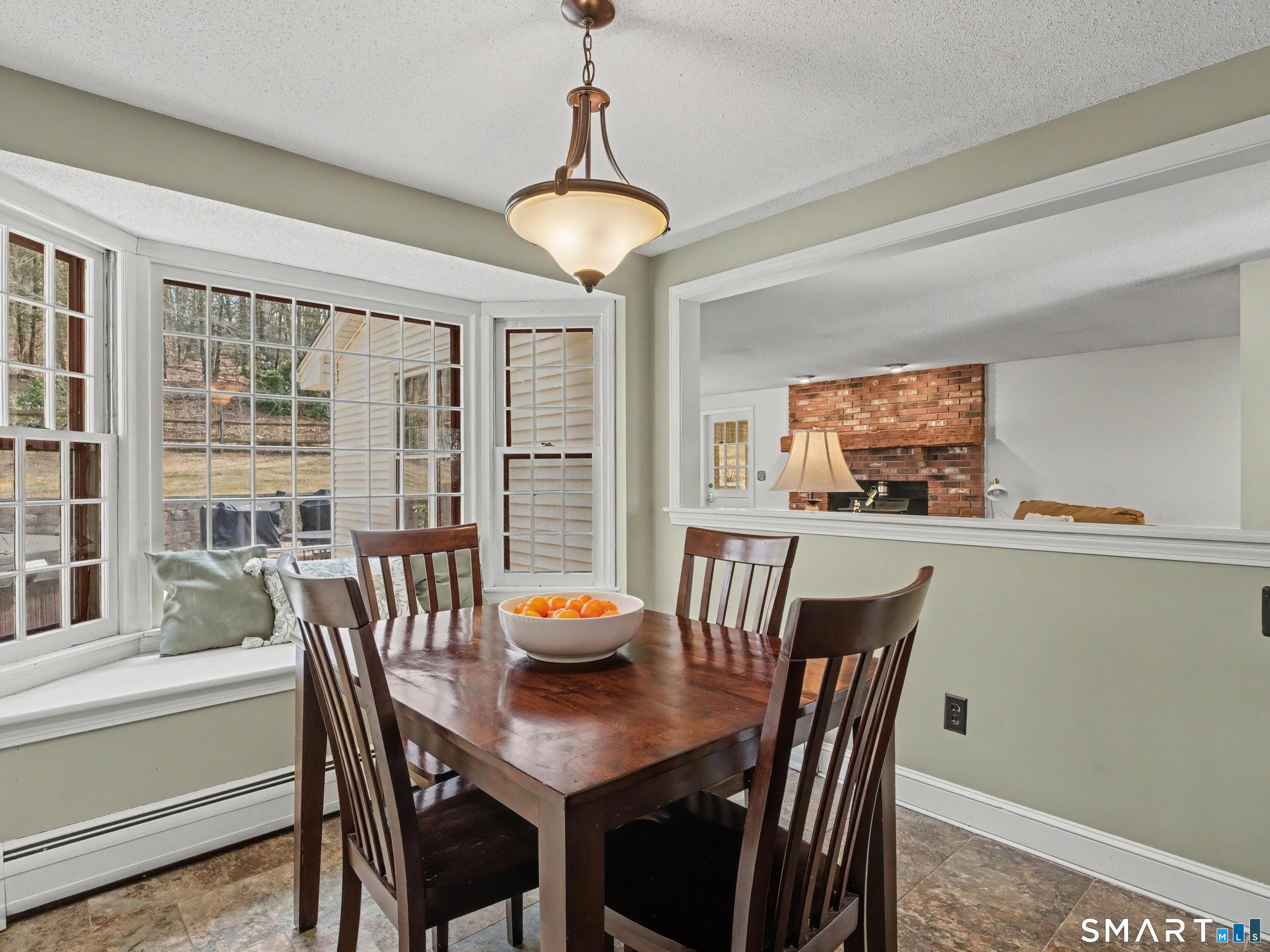 34 Tunxis Trail