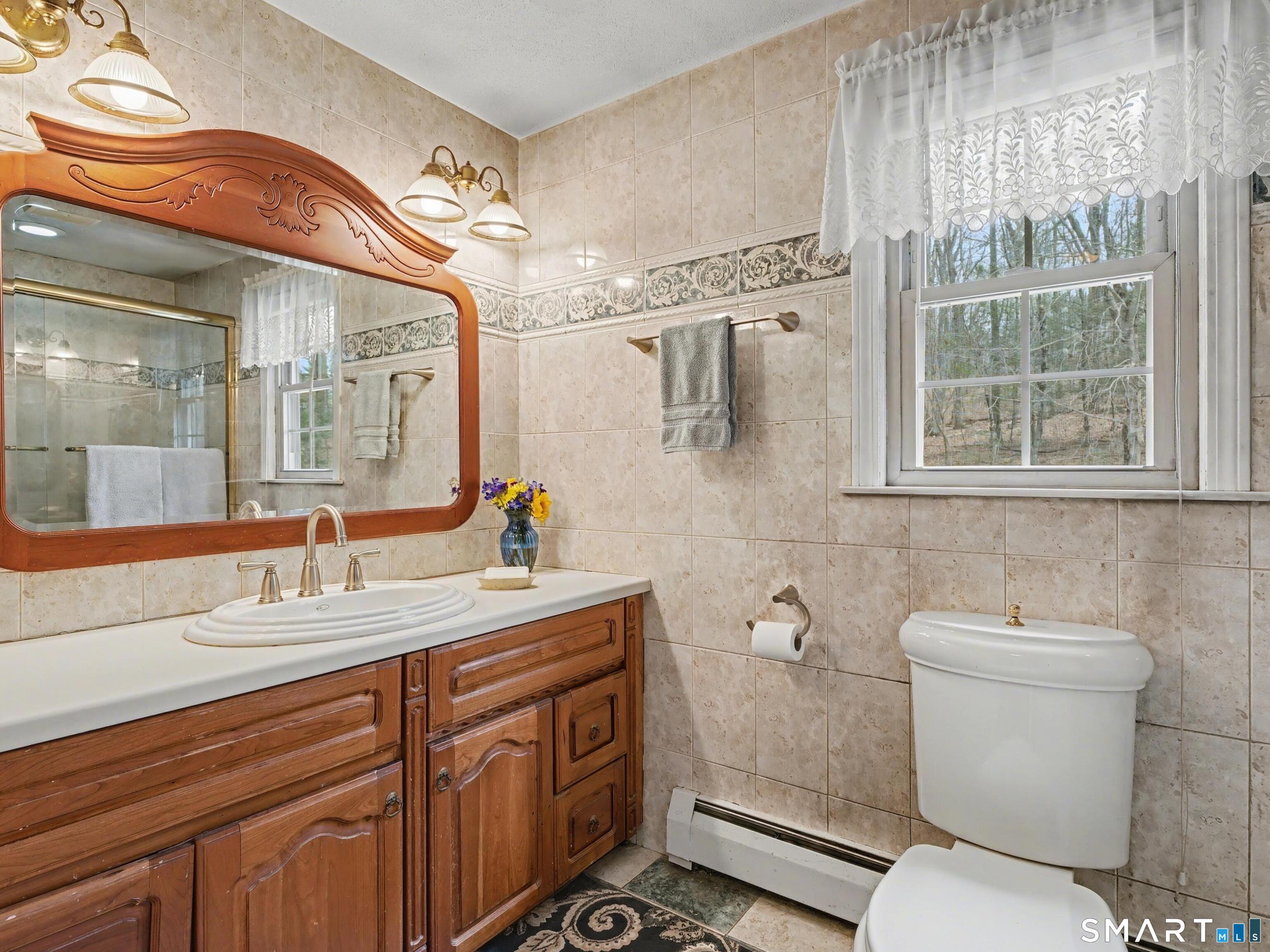 34 Tunxis Trail