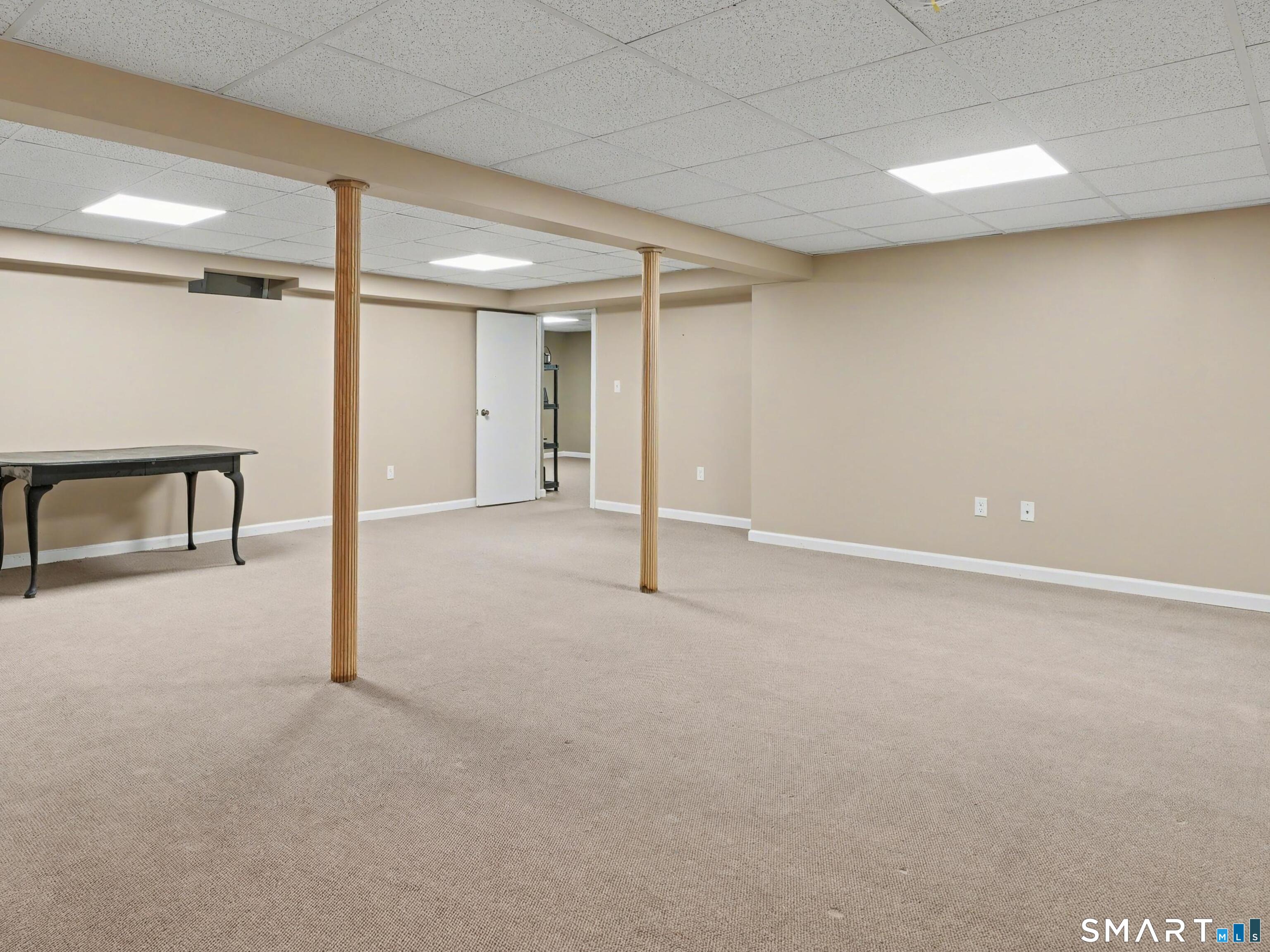 34 Tunxis Trail