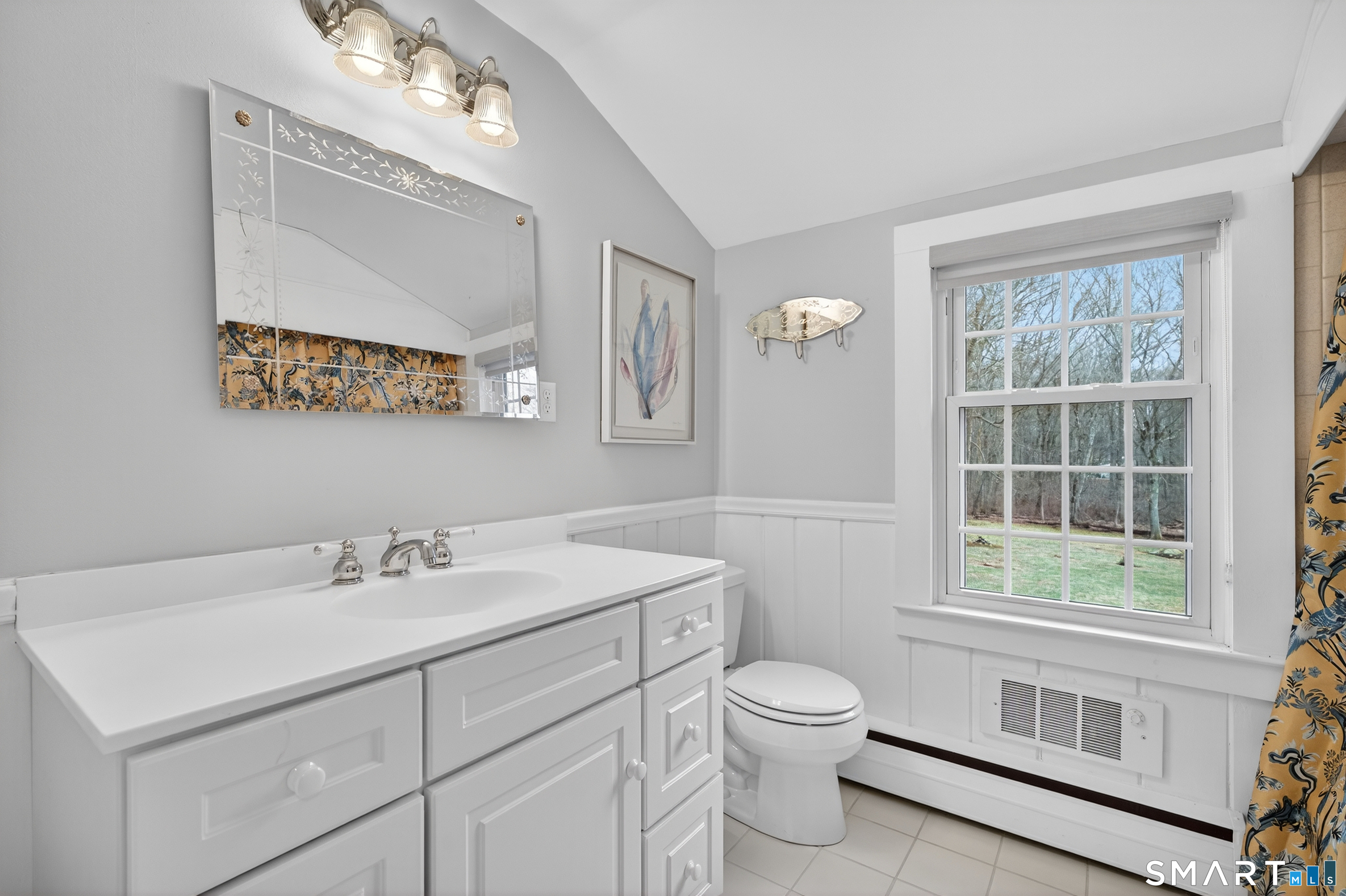 24 Saunders Hollow Road