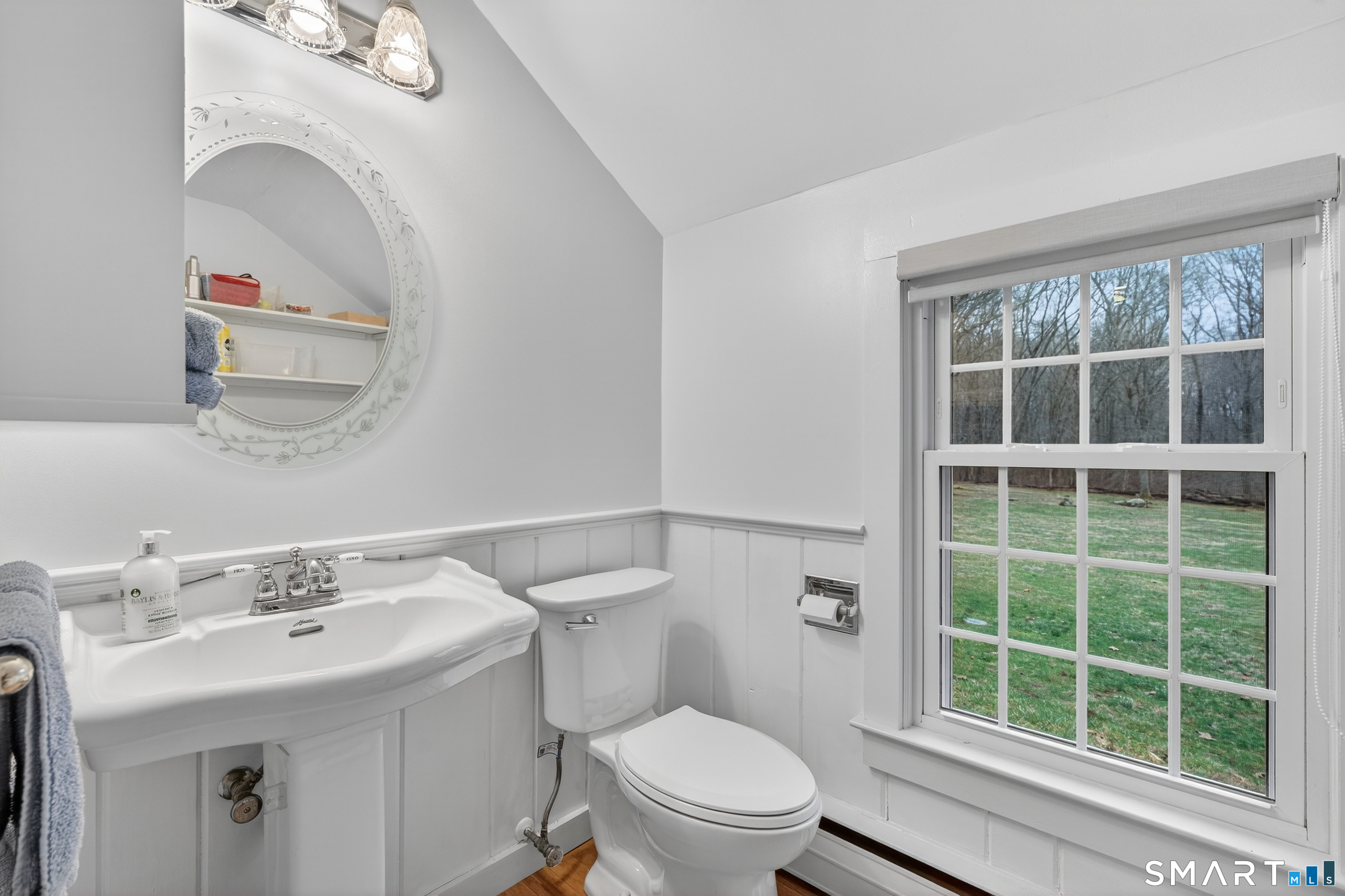 24 Saunders Hollow Road