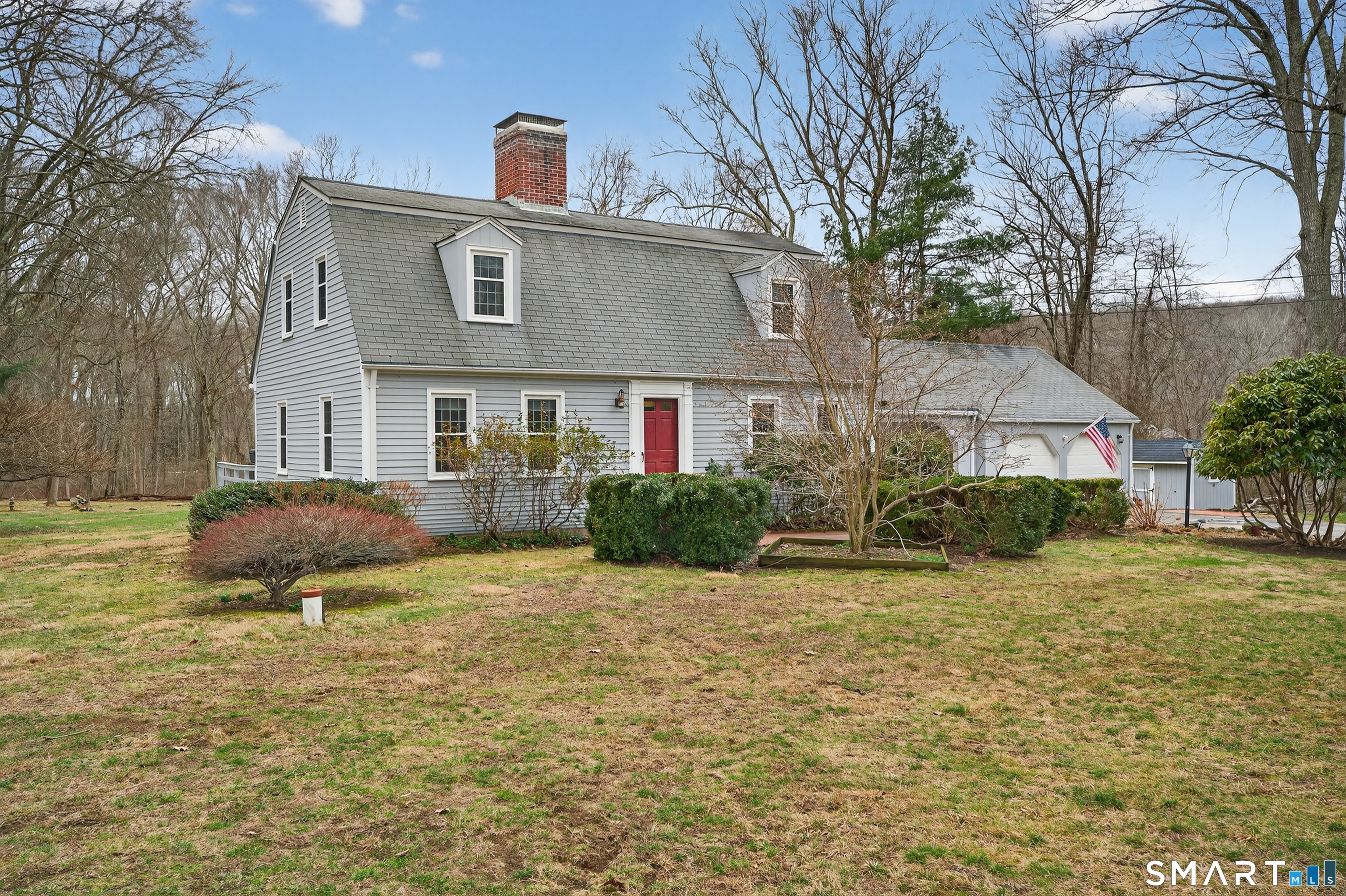 24 Saunders Hollow Road