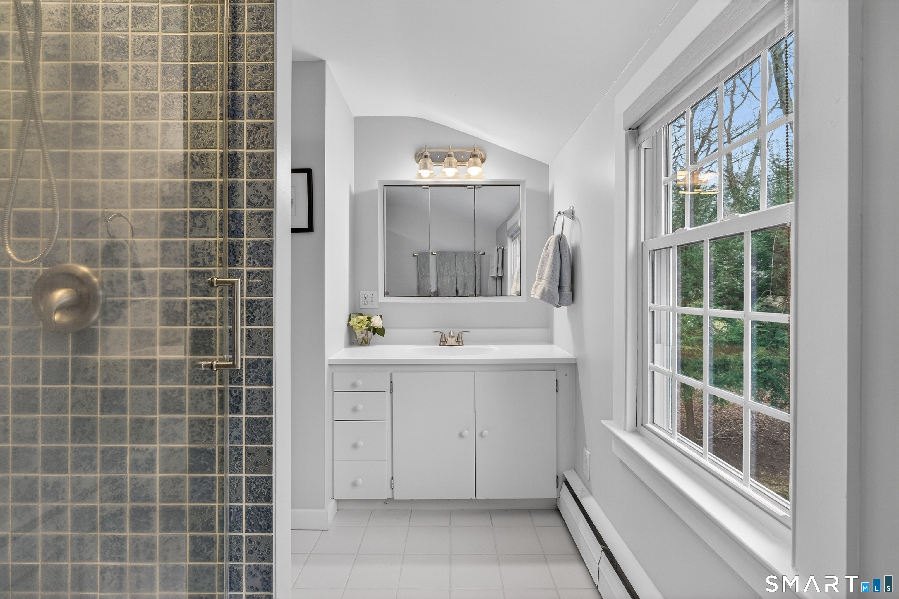 24 Saunders Hollow Road