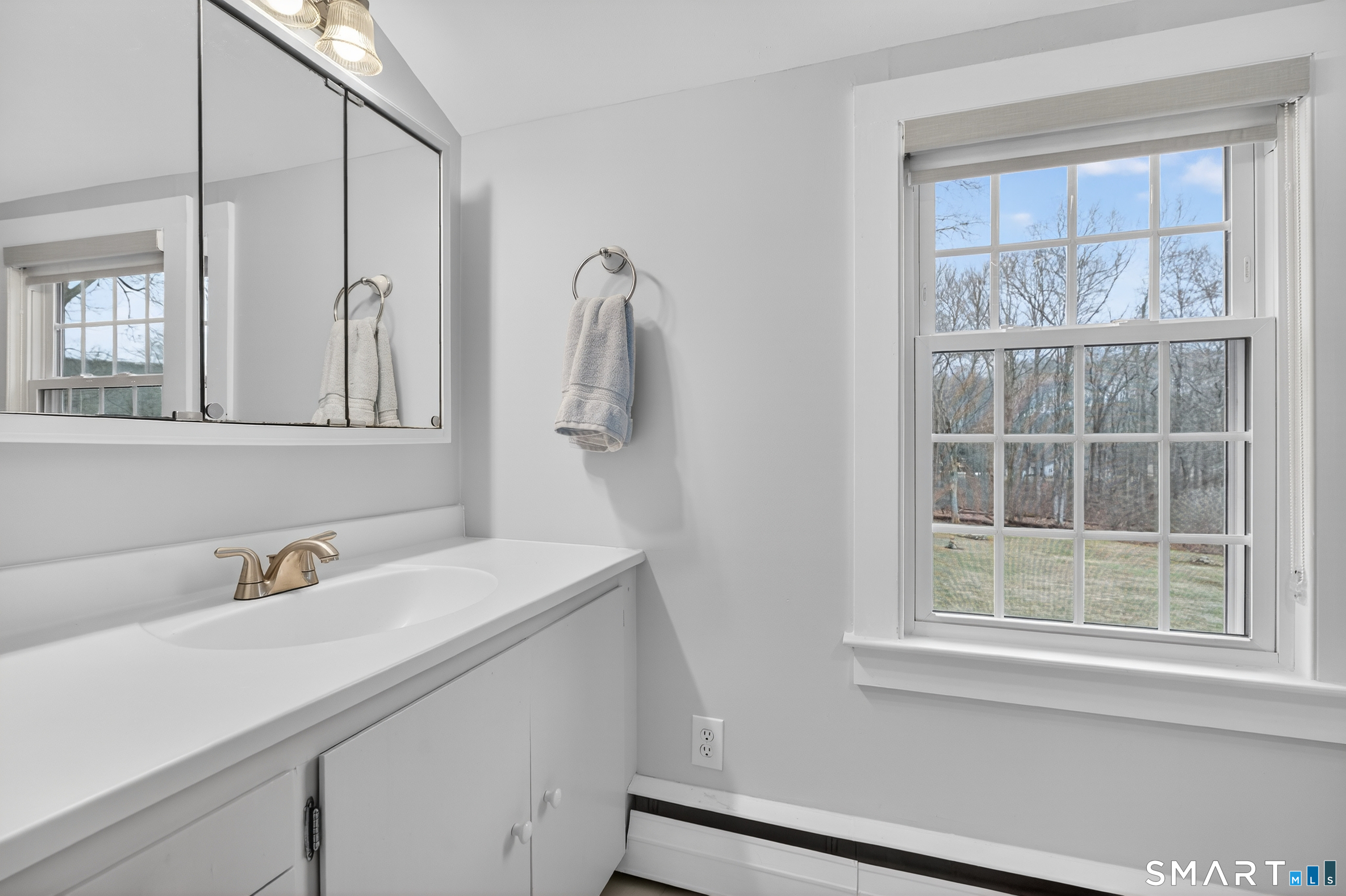 24 Saunders Hollow Road