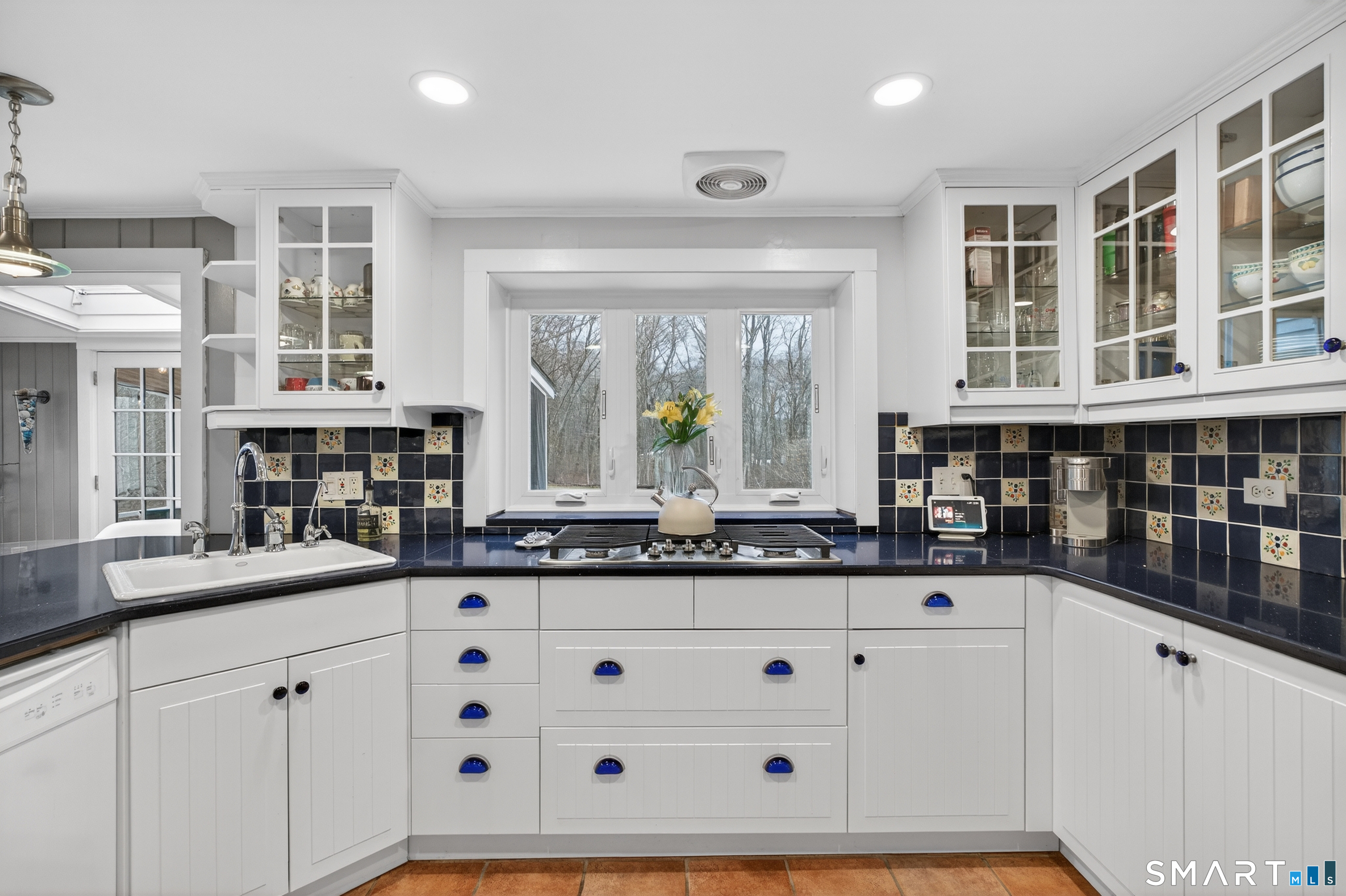 24 Saunders Hollow Road