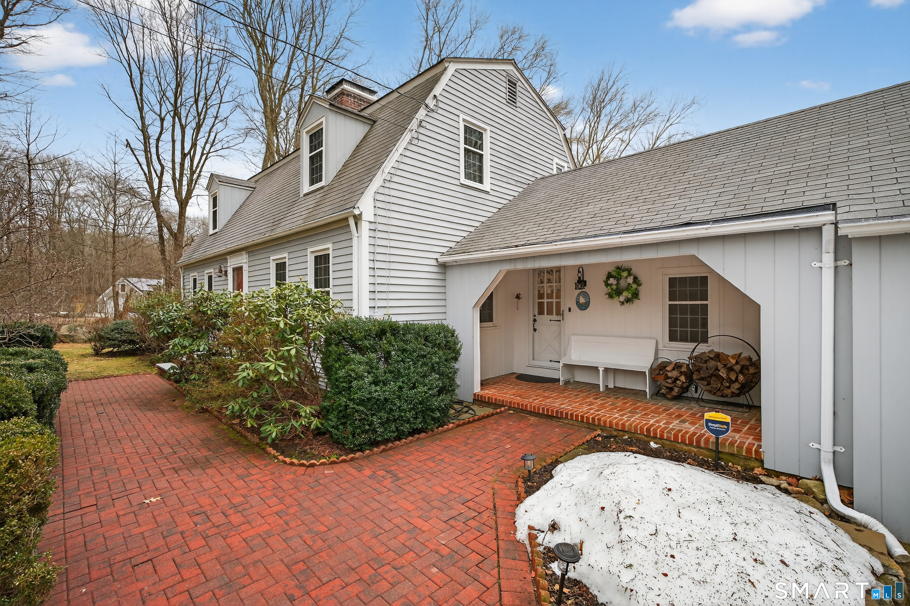 24 Saunders Hollow Road