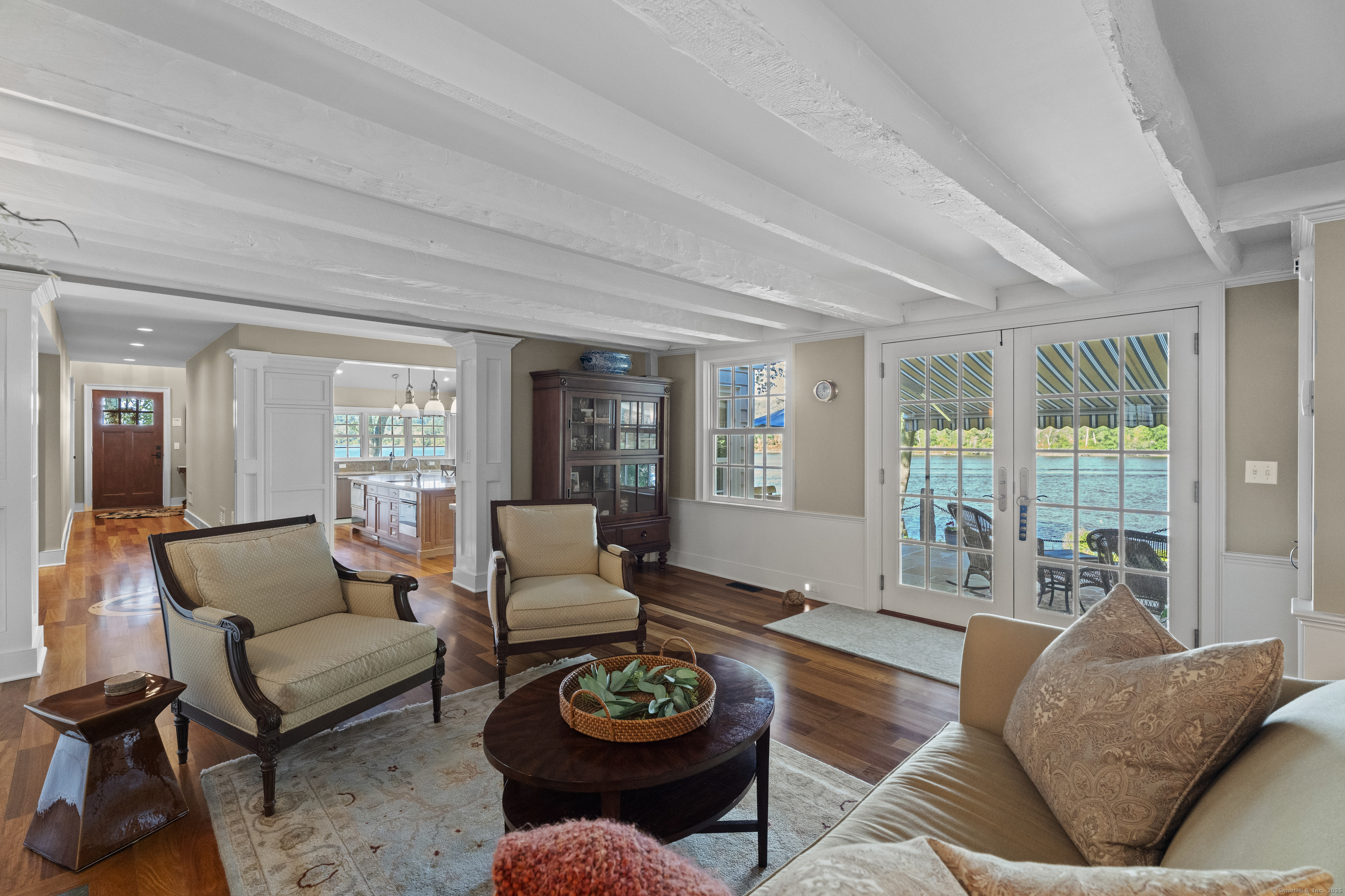 288 Middlesex Avenue