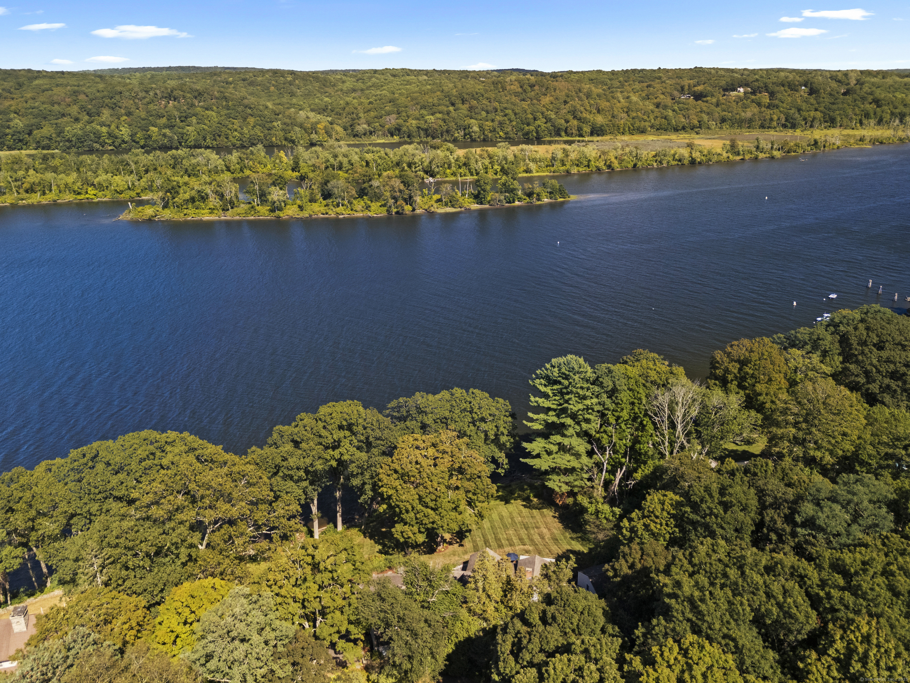 288 Middlesex Avenue