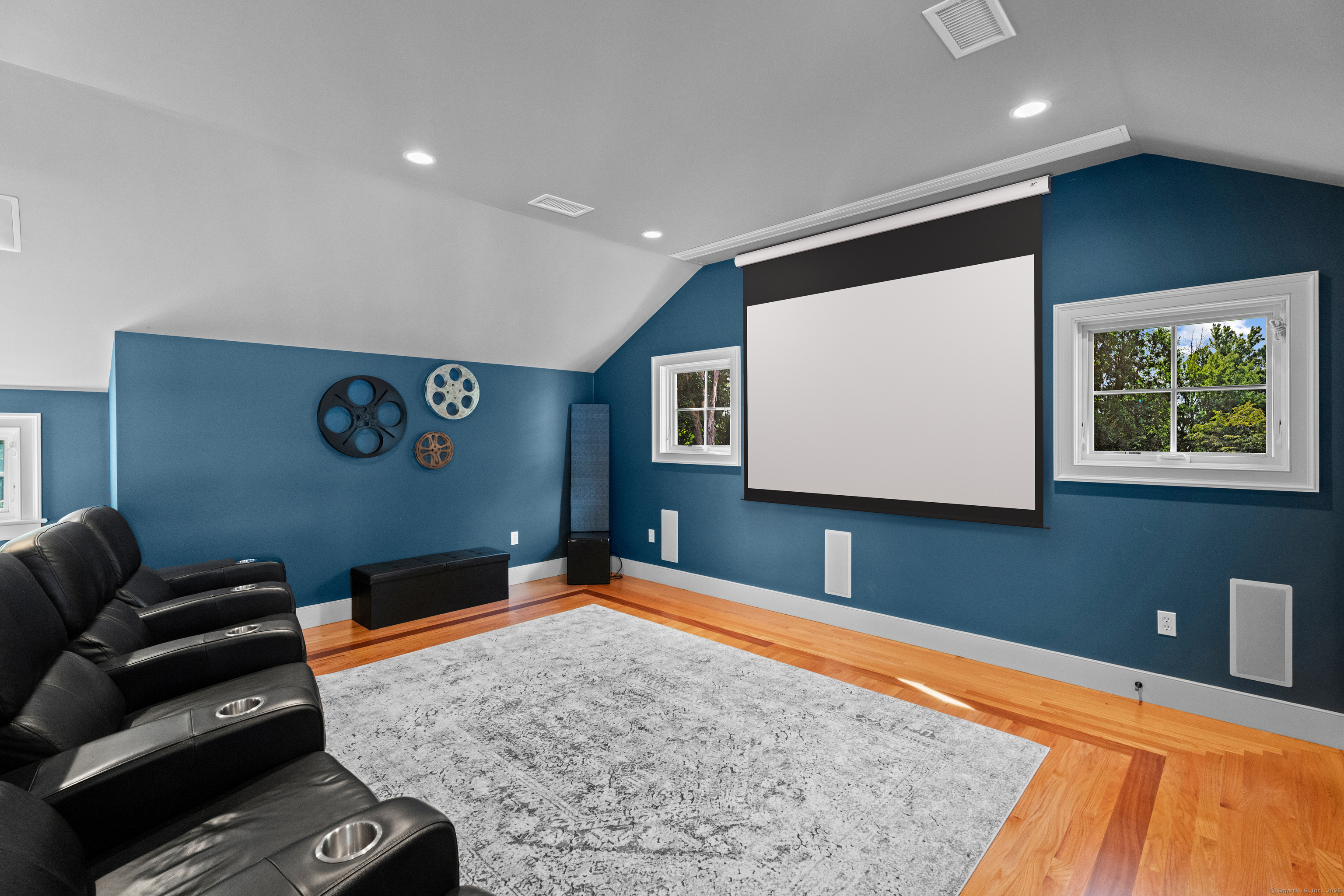 288 Middlesex Avenue