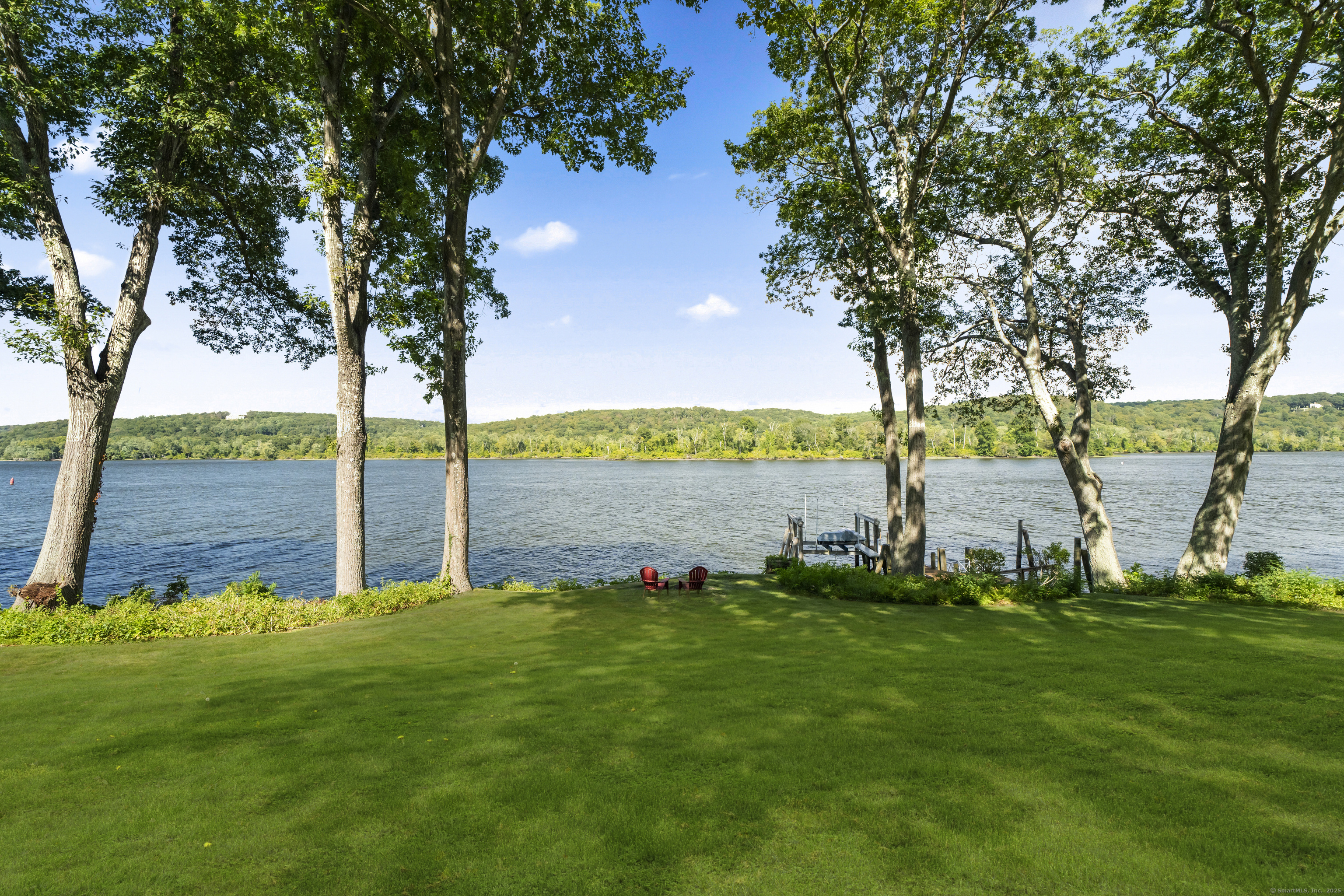 288 Middlesex Avenue