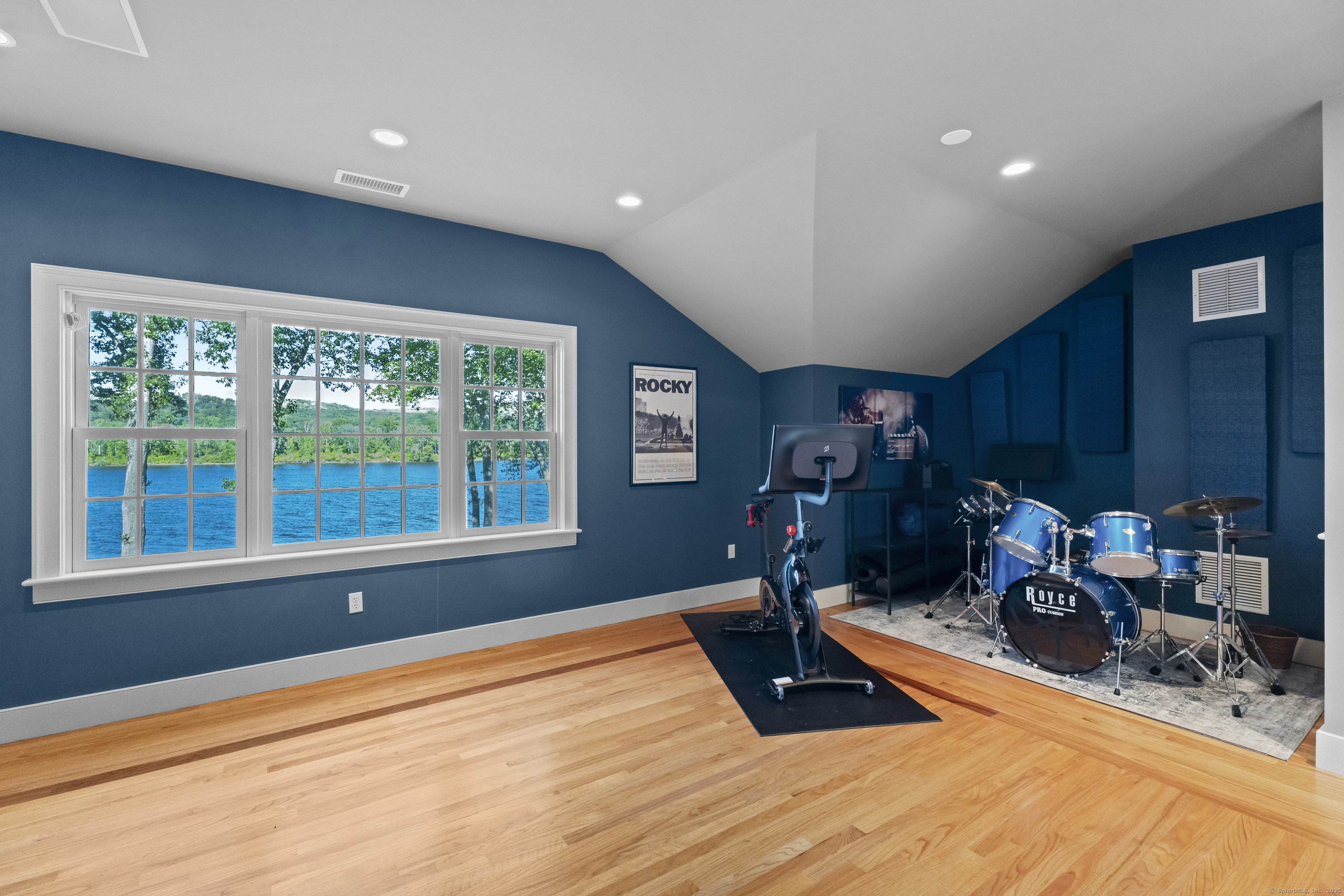 288 Middlesex Avenue