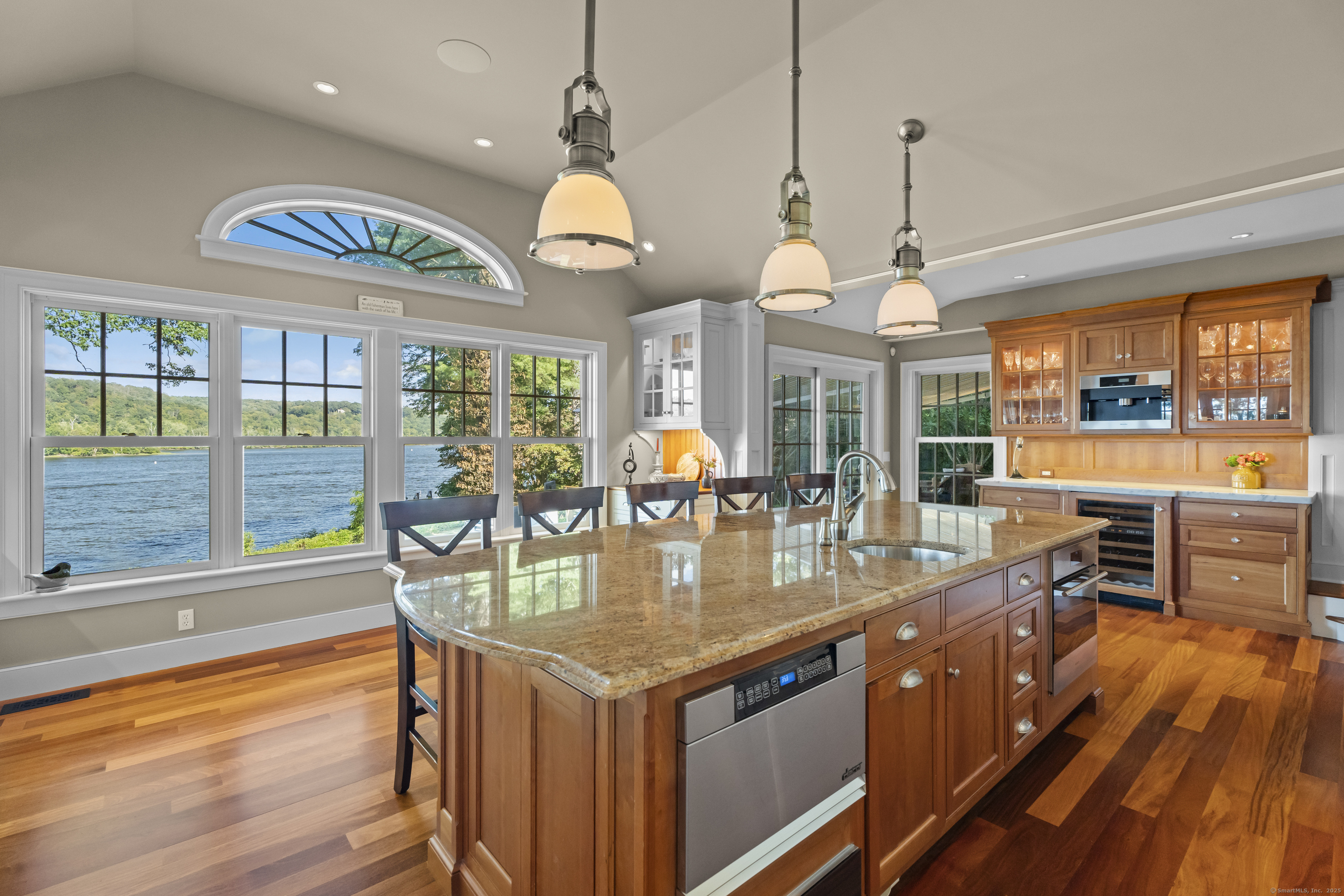 288 Middlesex Avenue