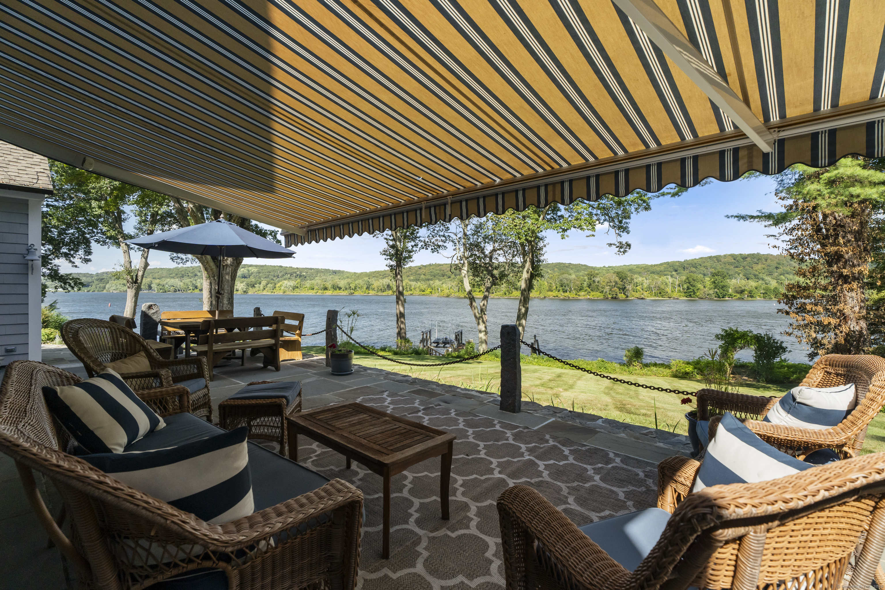 288 Middlesex Avenue