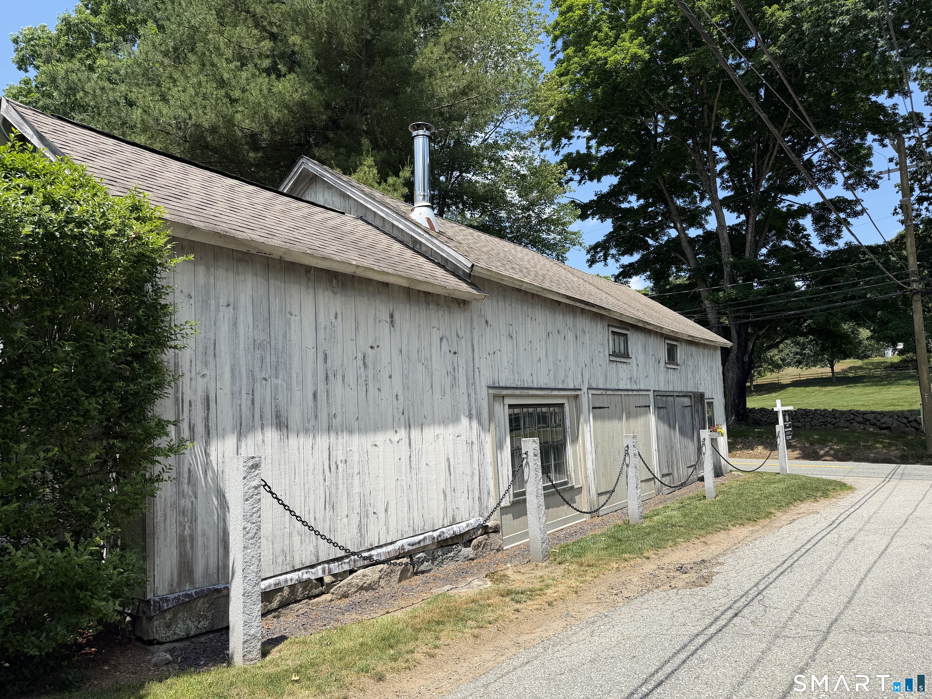 1 Hathaway Road