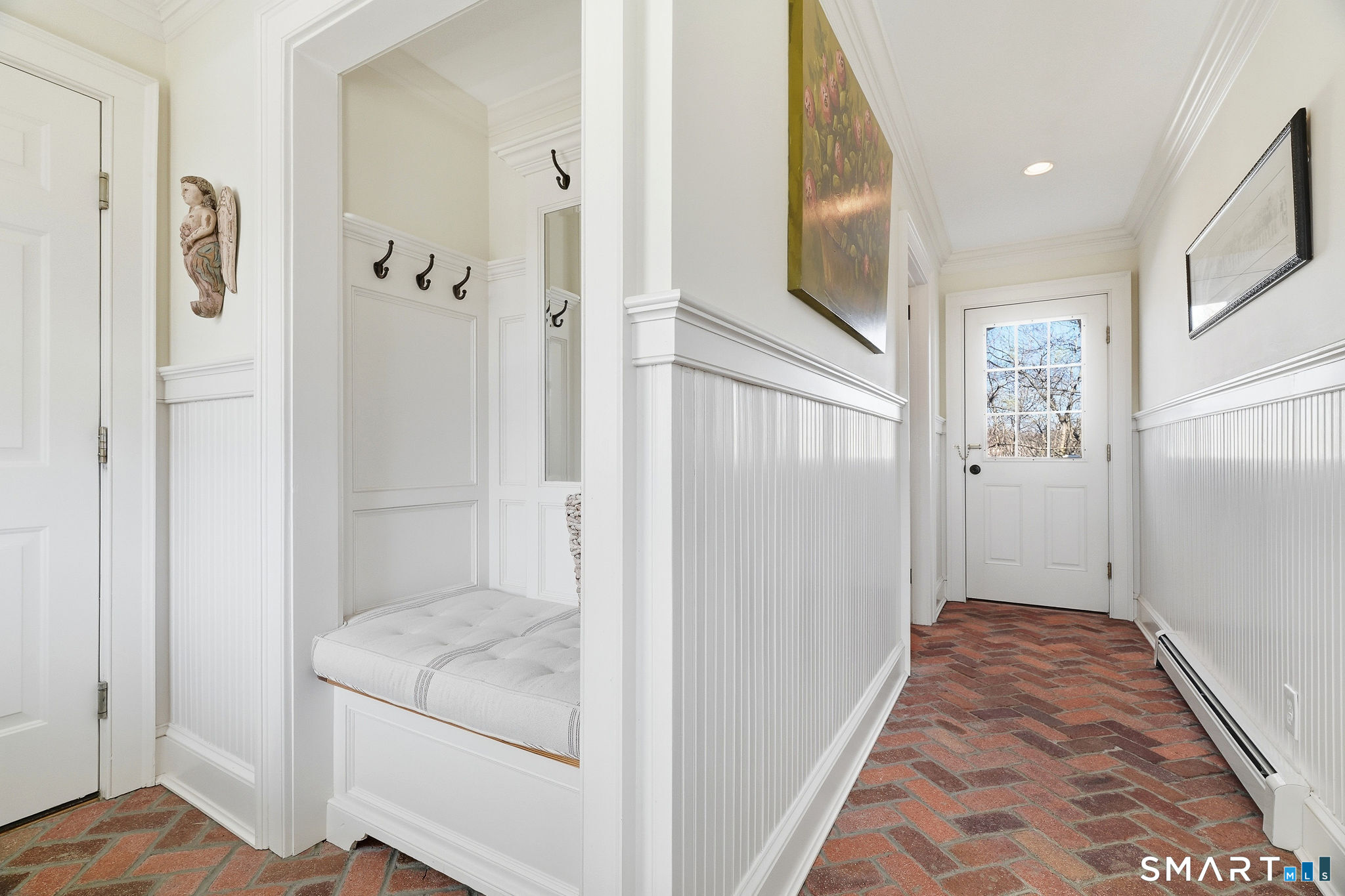 1 Hathaway Road