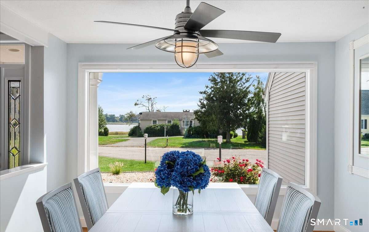 4 Sheffield Cove Road