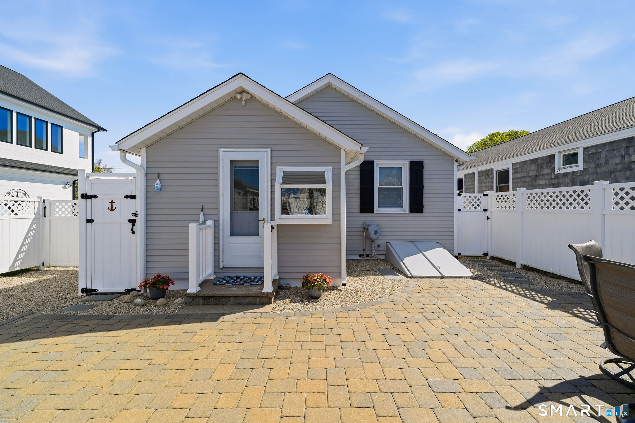 37 Mohican Road