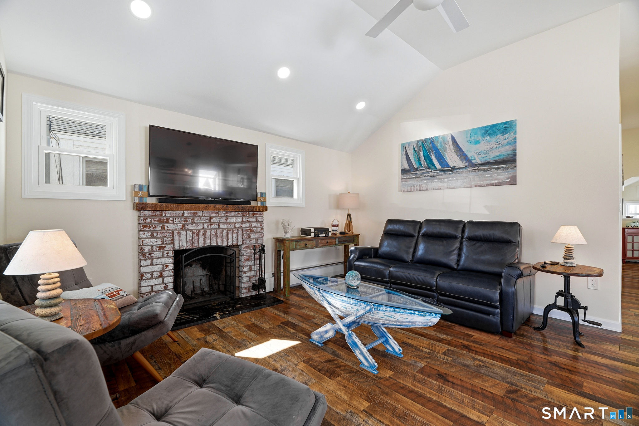 37 Mohican Road