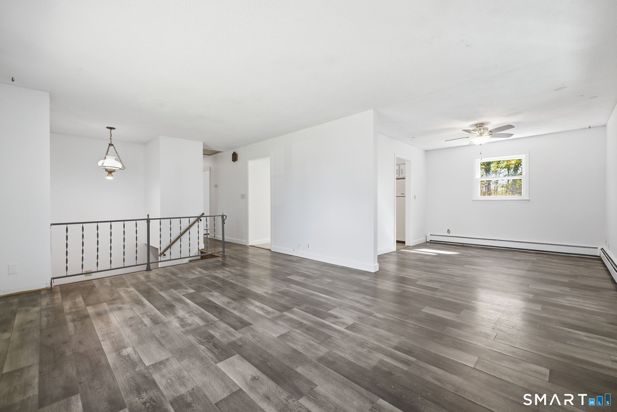 16 Julian Drive