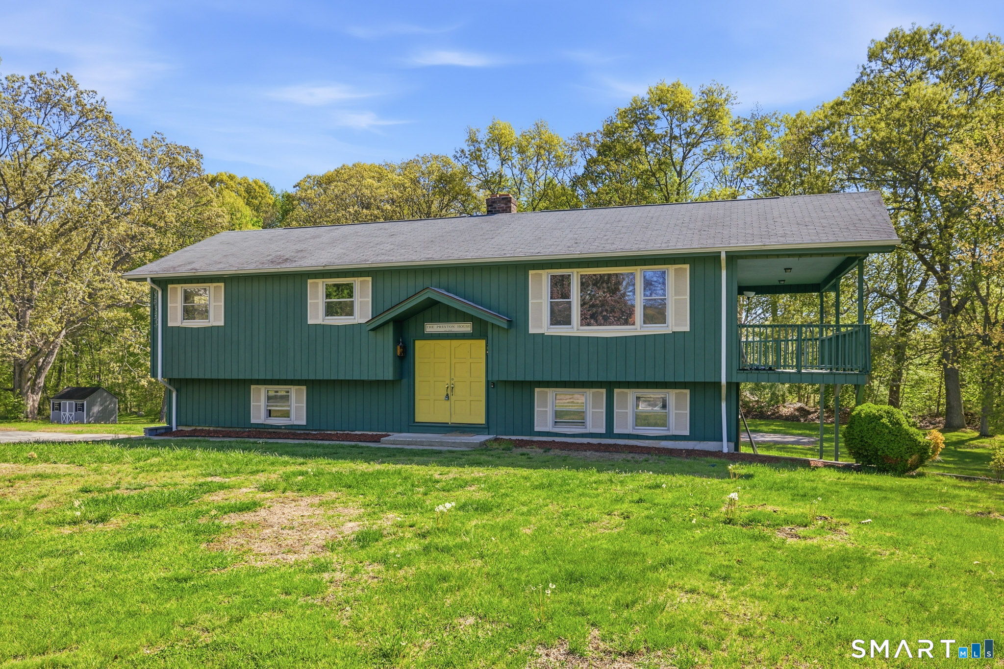 16 Julian Drive