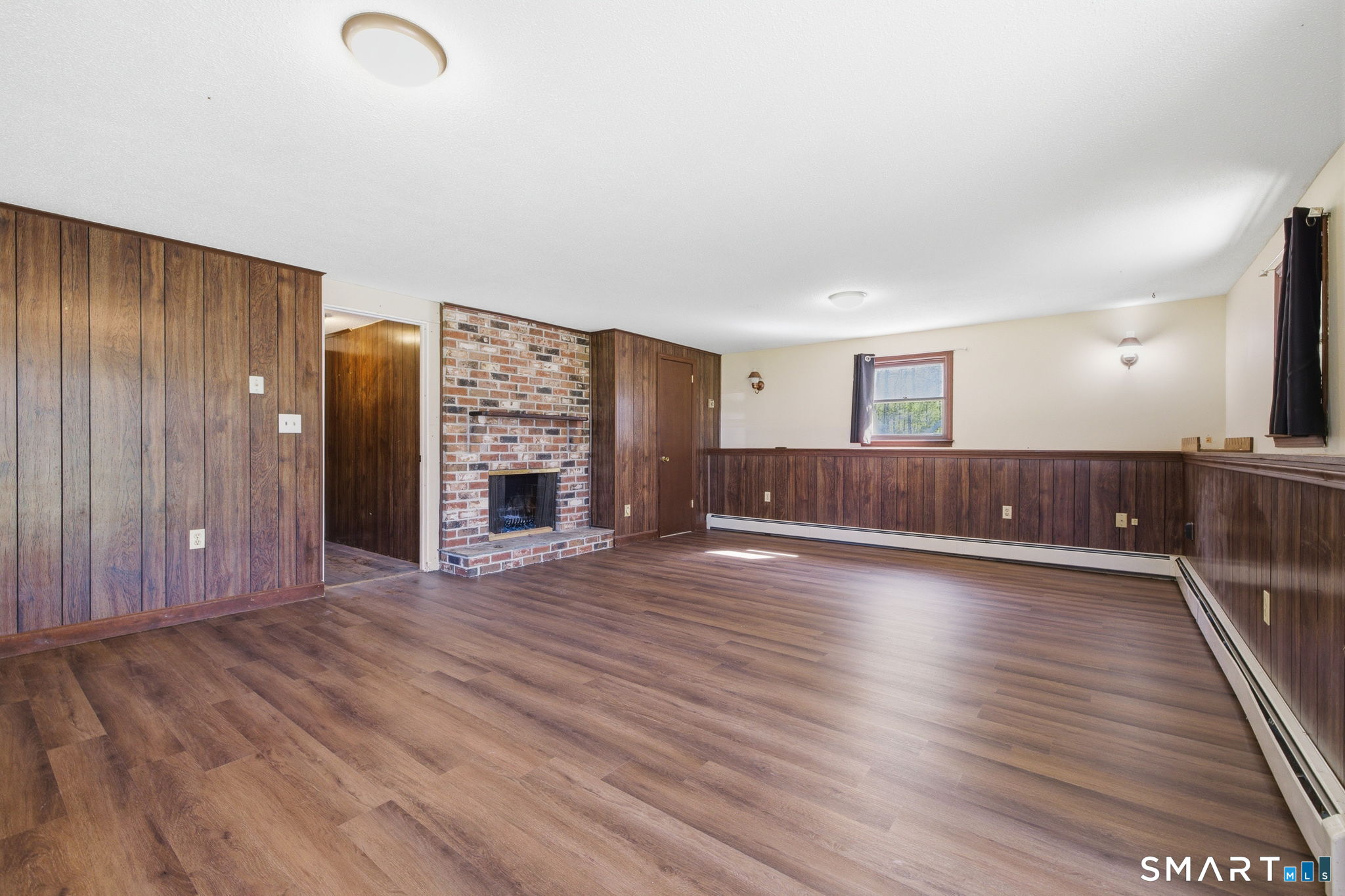 16 Julian Drive