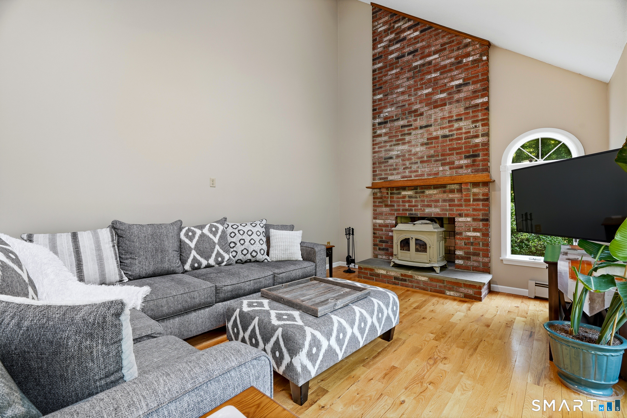 54 Heatherwood Drive
