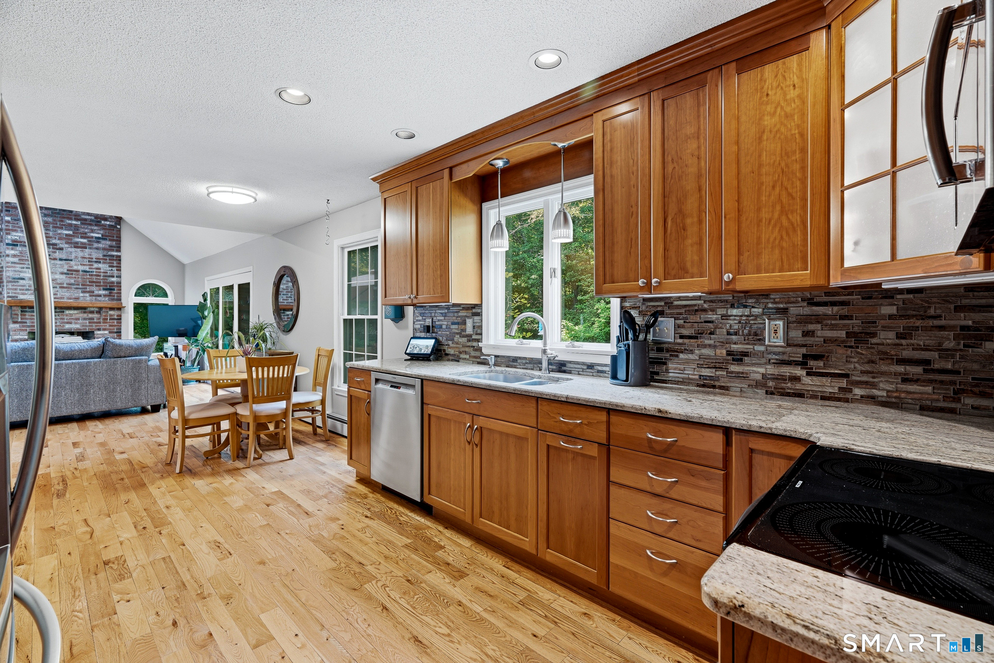 54 Heatherwood Drive
