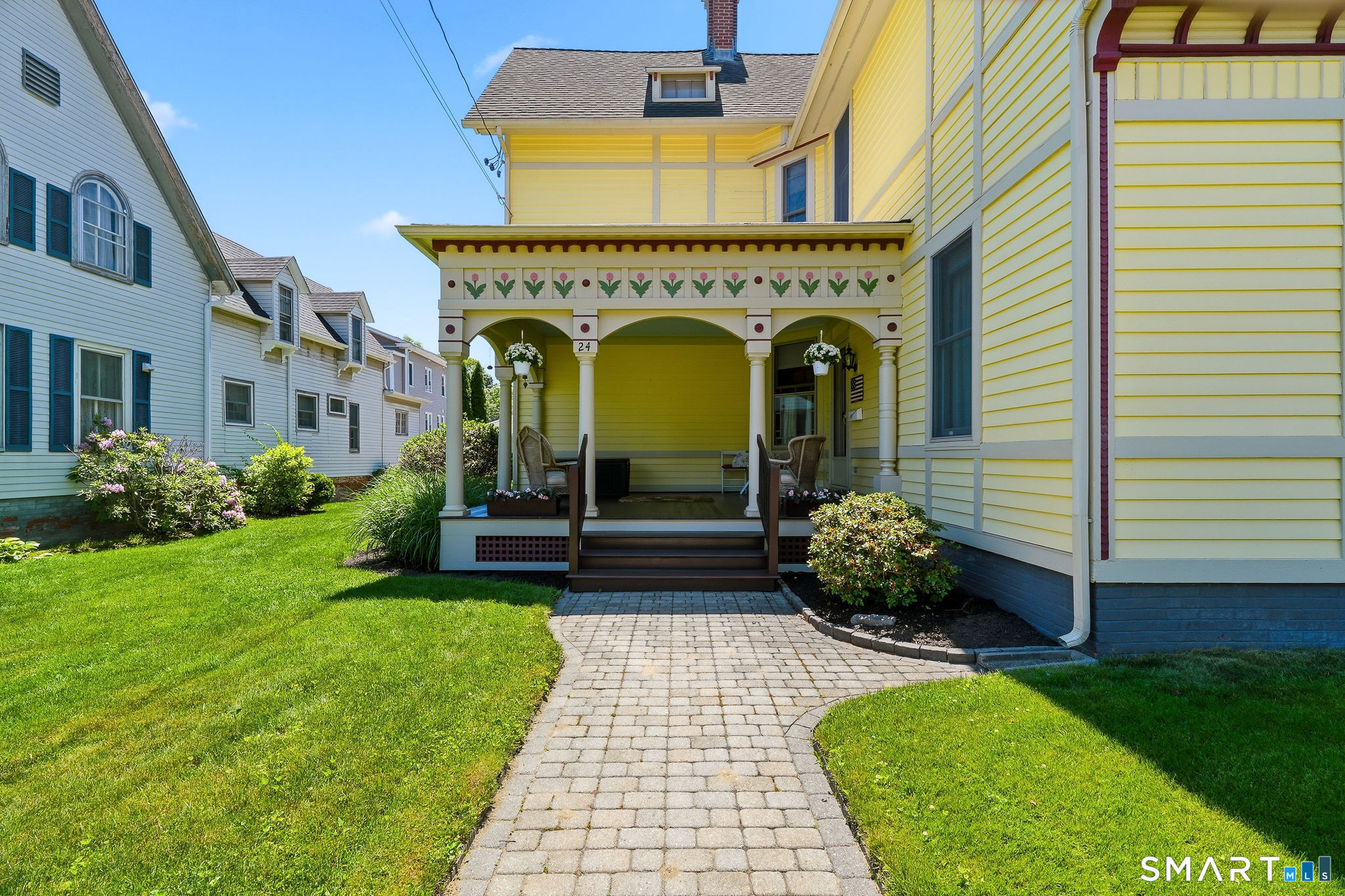24 Lincoln Avenue