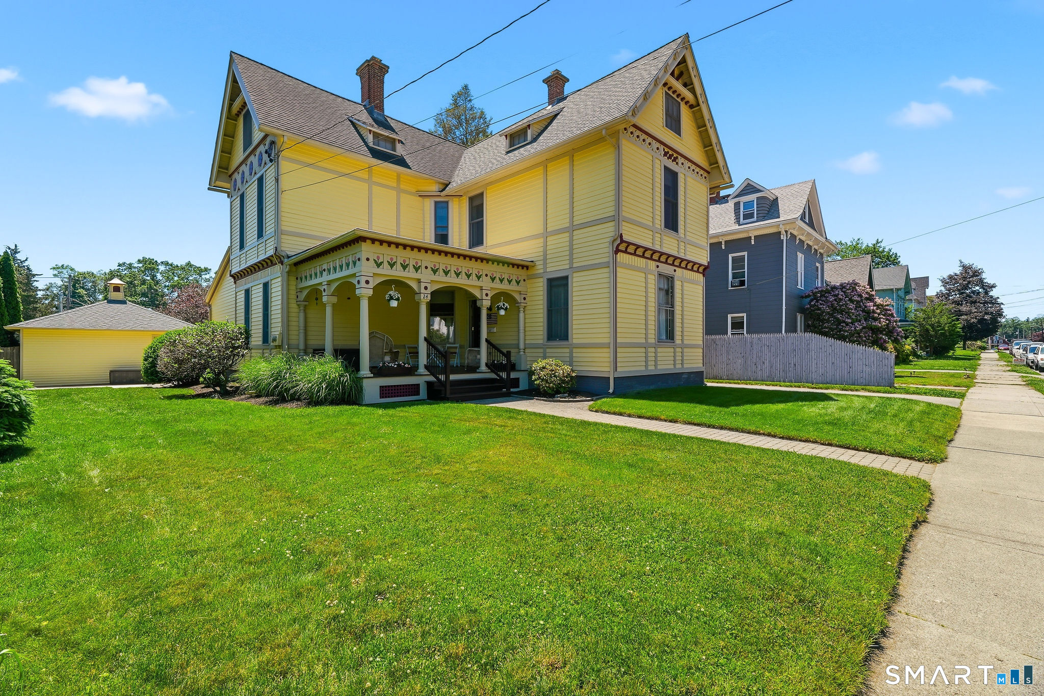24 Lincoln Avenue