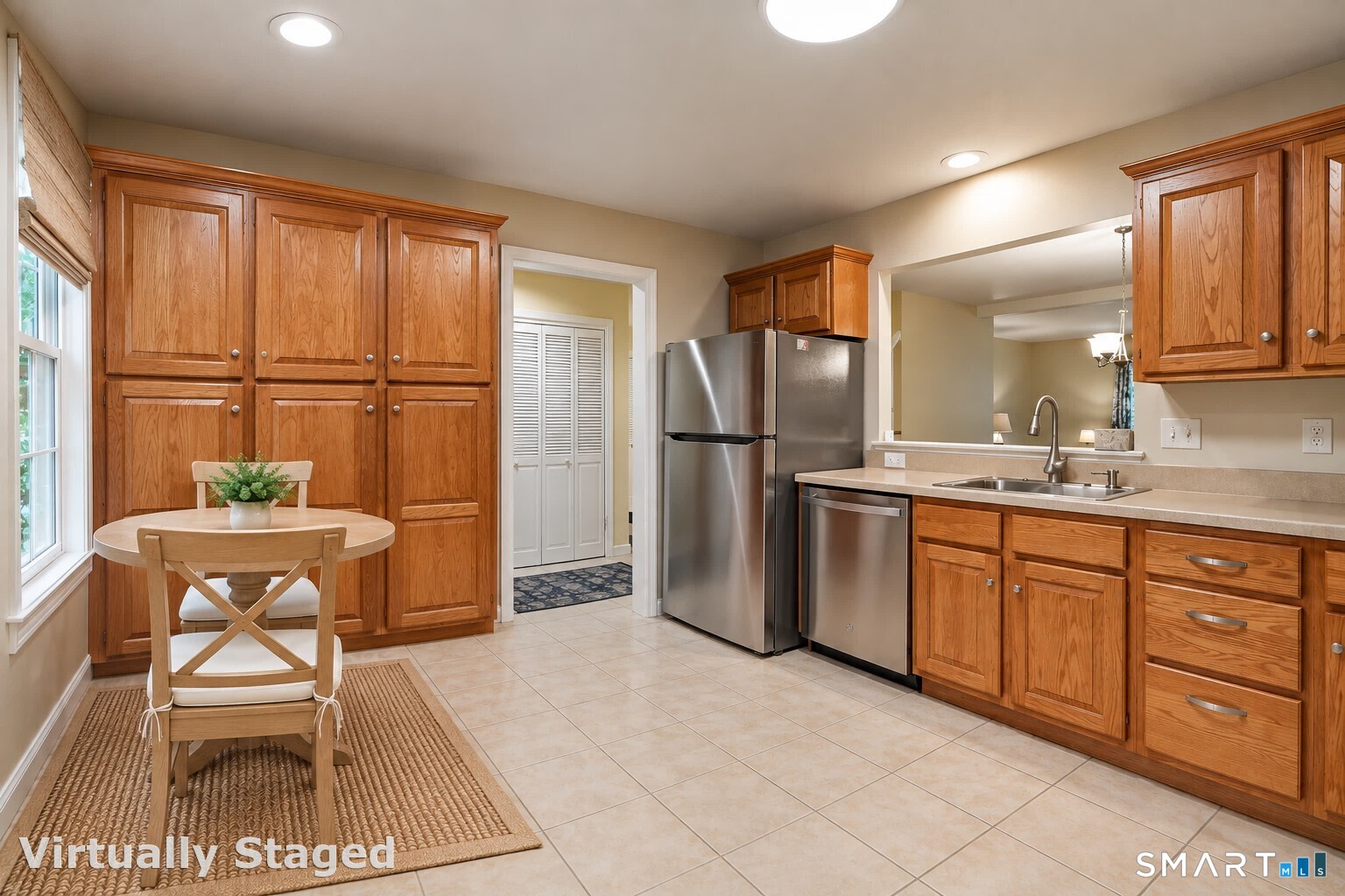 2 Hawthorne Lane Unit: 2