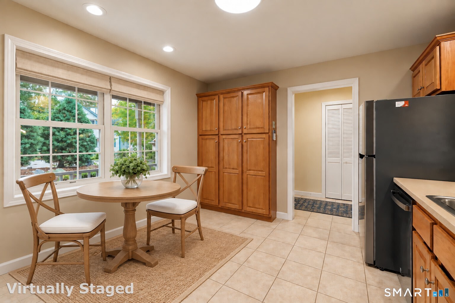 2 Hawthorne Lane Unit: 2